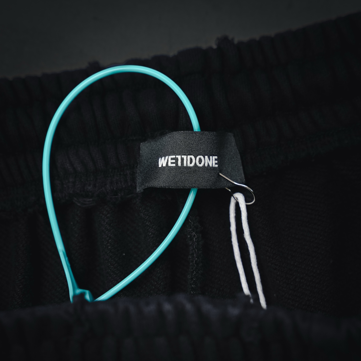 WE11DONE官网logo图案橡筋腰头短裤休闲五分卫裤-Top High Quatity Cheap Sneakers Fashion Clothing Clothes Bags handbags Shoes of all Brand wholesale With The best Quality And Beautiful Price from China Factory Chinese suppliers wholesaler seller WE11DONE官网logo图案橡筋腰头短裤休闲五分卫裤