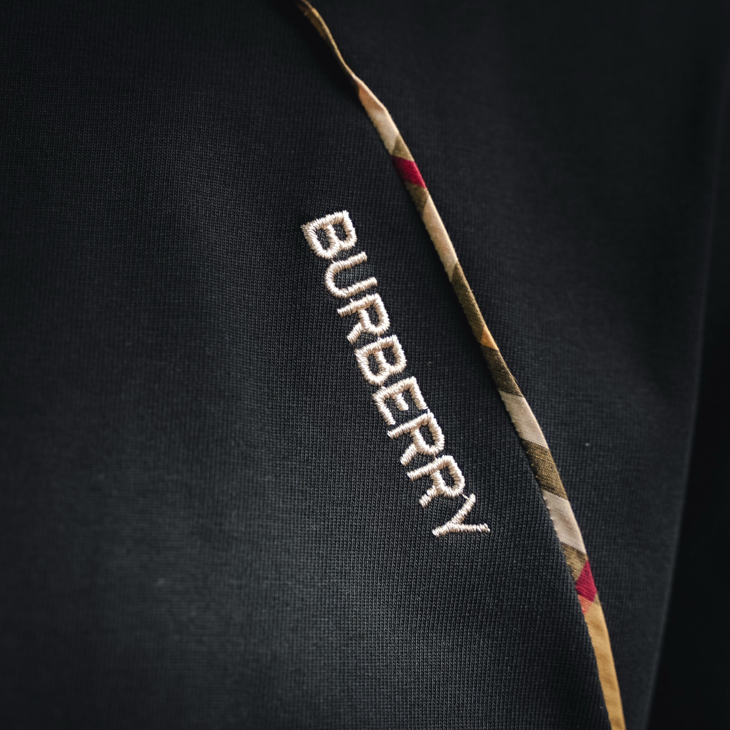 Burberry 巴宝莉26ss 格子拼接刺绣短袖T恤 巴宝莉 白色 /黑色