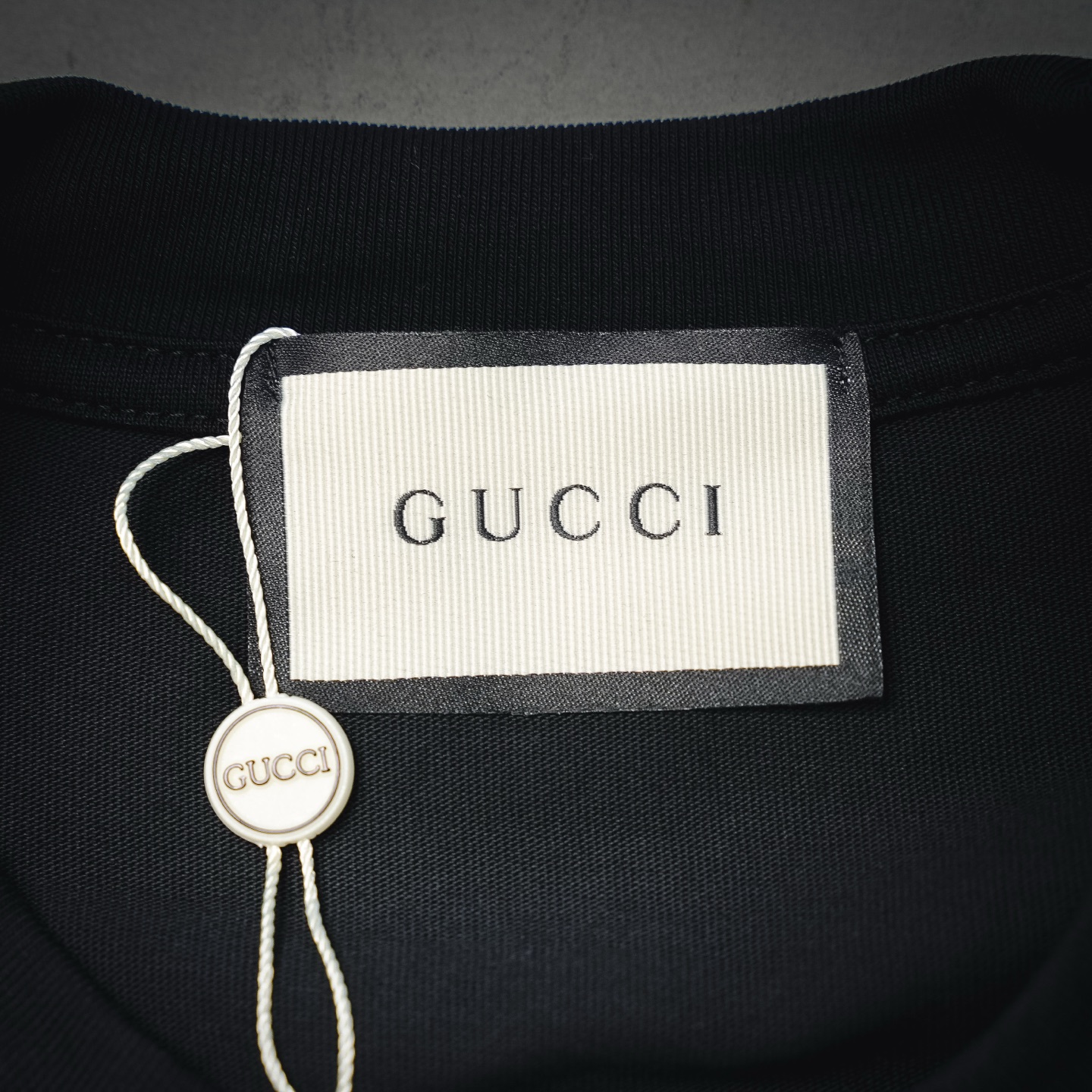 Gucci 古驰 双G刺绣logo短袖T恤-莆田鞋,莆田鞋货源,高仿鞋,高仿鞋货源,安福档口,莆田高仿鞋,莆田鞋批发,高仿鞋批发,莆田高仿运动鞋,高仿运动鞋,莆田运动鞋 Gucci 古驰 双G刺绣logo短袖T恤