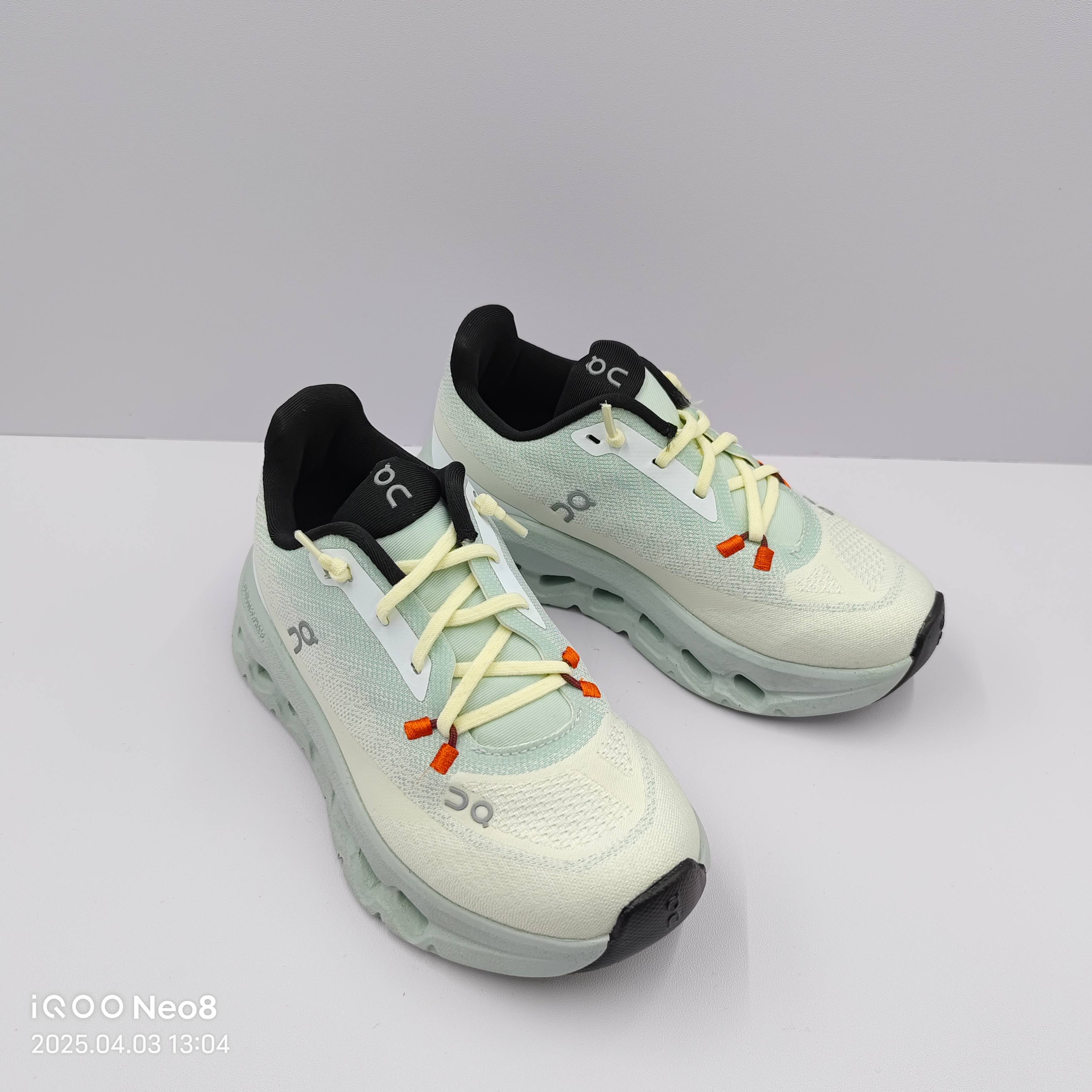 NO:211440,On Aopa Cloudtilt Comfortable and versatile non-slip and wear-resistant low-top life casual shoes Children's style Sky blue Size 28 29 30 31 32 33 34 35 36 37, Aopa sports shoes, christian louboutin, sneakers,19860909On昂跑Cloudtilt舒适百搭防滑耐磨低帮 生活休闲鞋 童款 天蓝色 码数 28 29 30 31 32 33 34 35 36 37,昂跑运动鞋,christian louboutin,sneakers,,Children's