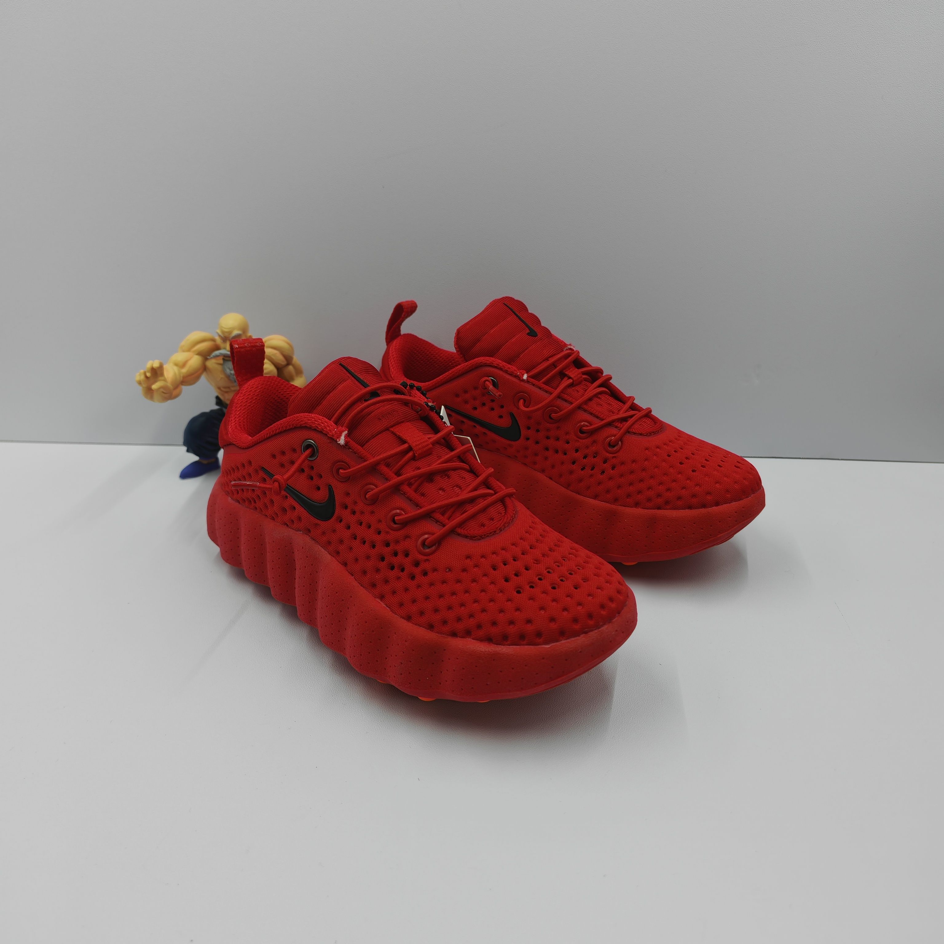 NO:762809,NikeMind002 comfortable fit breathable training shoes children's red size 26 27 28 29 30 31 32 33 34 35 massage style, Nike series,19860909NikeMind002舒适贴合透气训练鞋 童款 红 色 码数 26 27 28 29 30 31 32 33 34 35 按摩款,耐克系列,,Children's