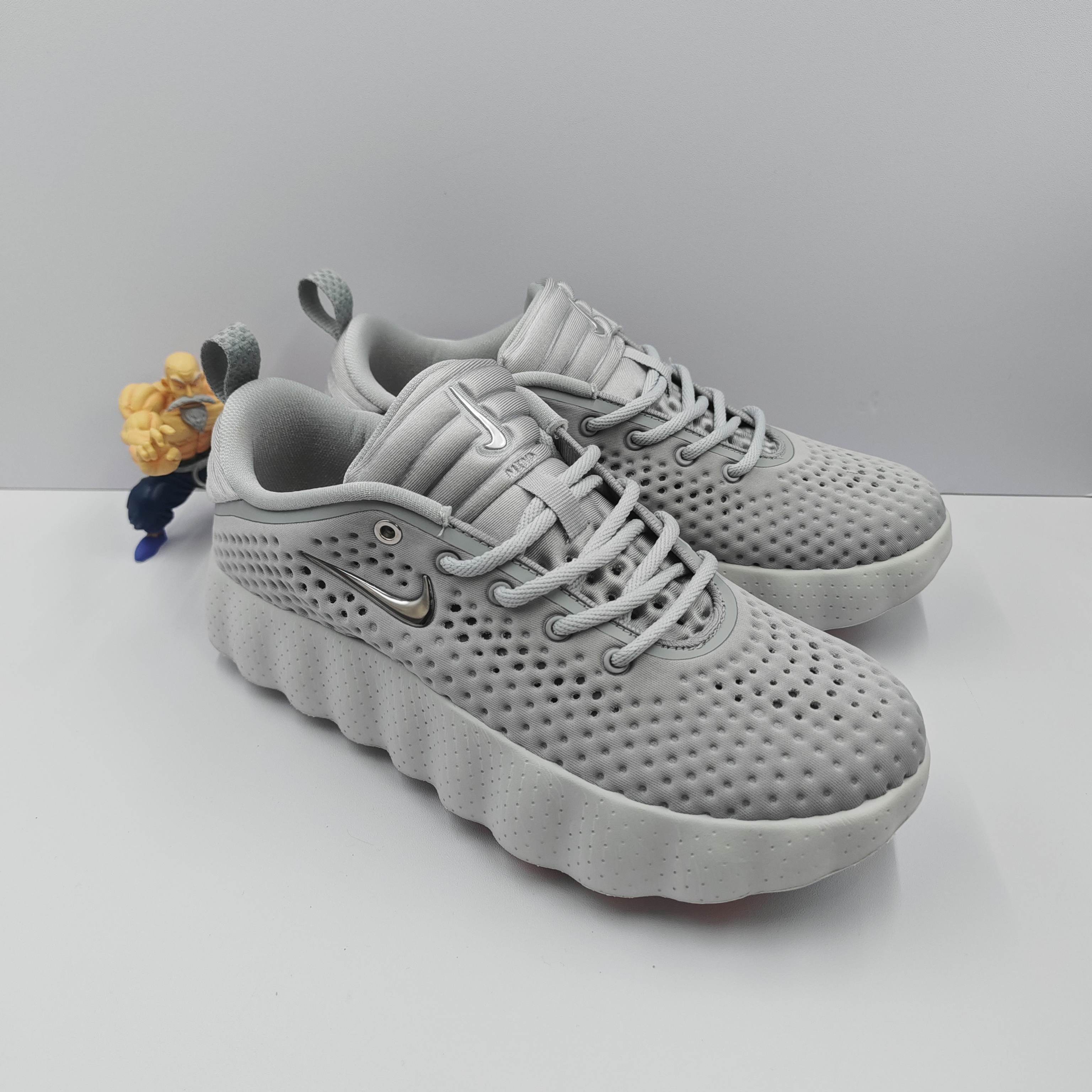 NO:762826,Nike Mind 002 comfortable fit breathable training shoes children's gray size 26 27 28 29 30 31 32 33 34 35 massage style, Nike series,19860909Nike Mind 002舒适贴合透气训练鞋 童款 灰色 码数 26 27 28 29 30 31 32 33 34 35 按摩款,耐克系列,,Children's