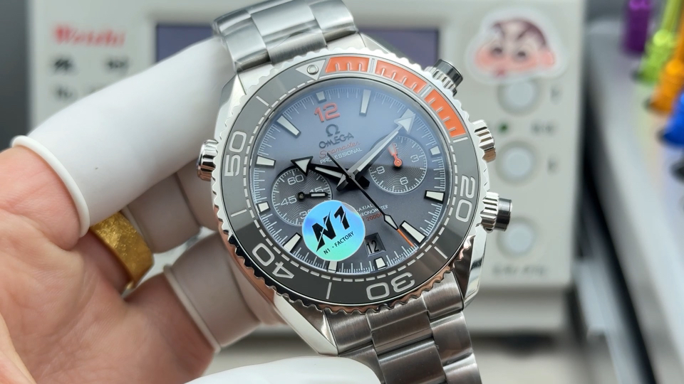 N1Factory 600 Cal.9900 T 72 316L : Omega