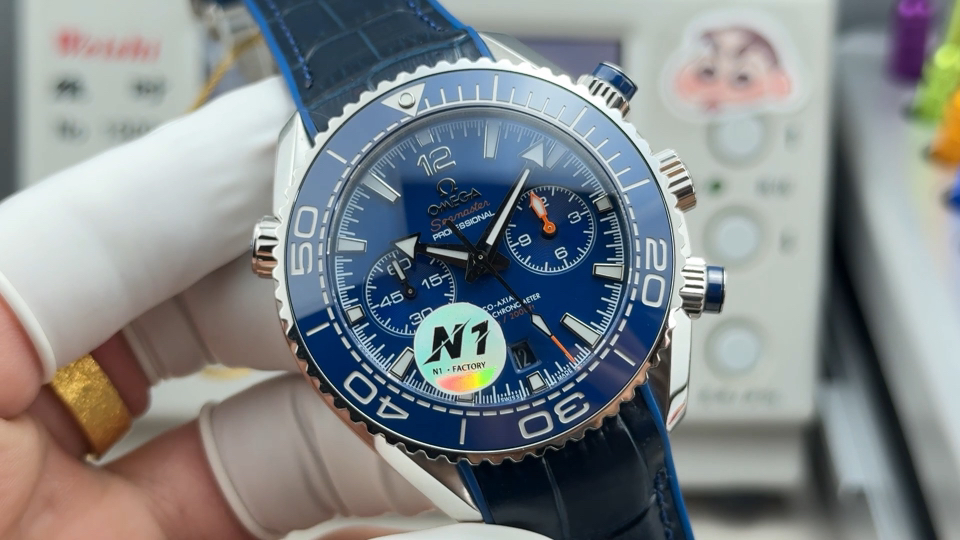 N1Factory 600 Cal.9900 T 72 316L : Omega