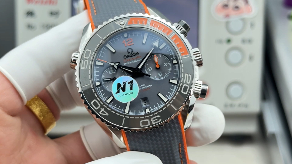N1Factory 600 Cal.9900 T 72 316L : Omega