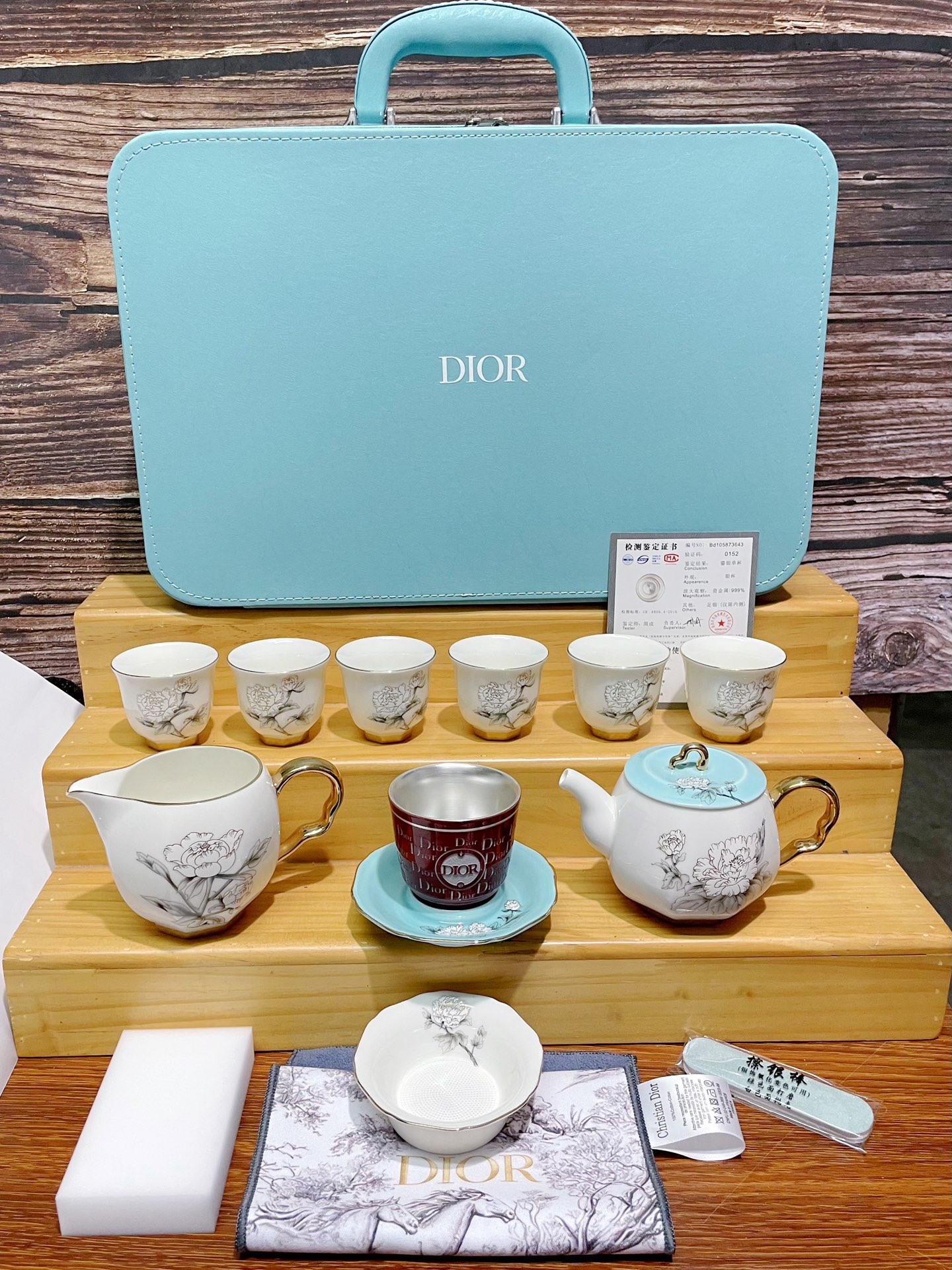 Dior DIOR迪奥999纯银霁红主人杯花开富贵夫人蓝牡丹玉瓷大套组