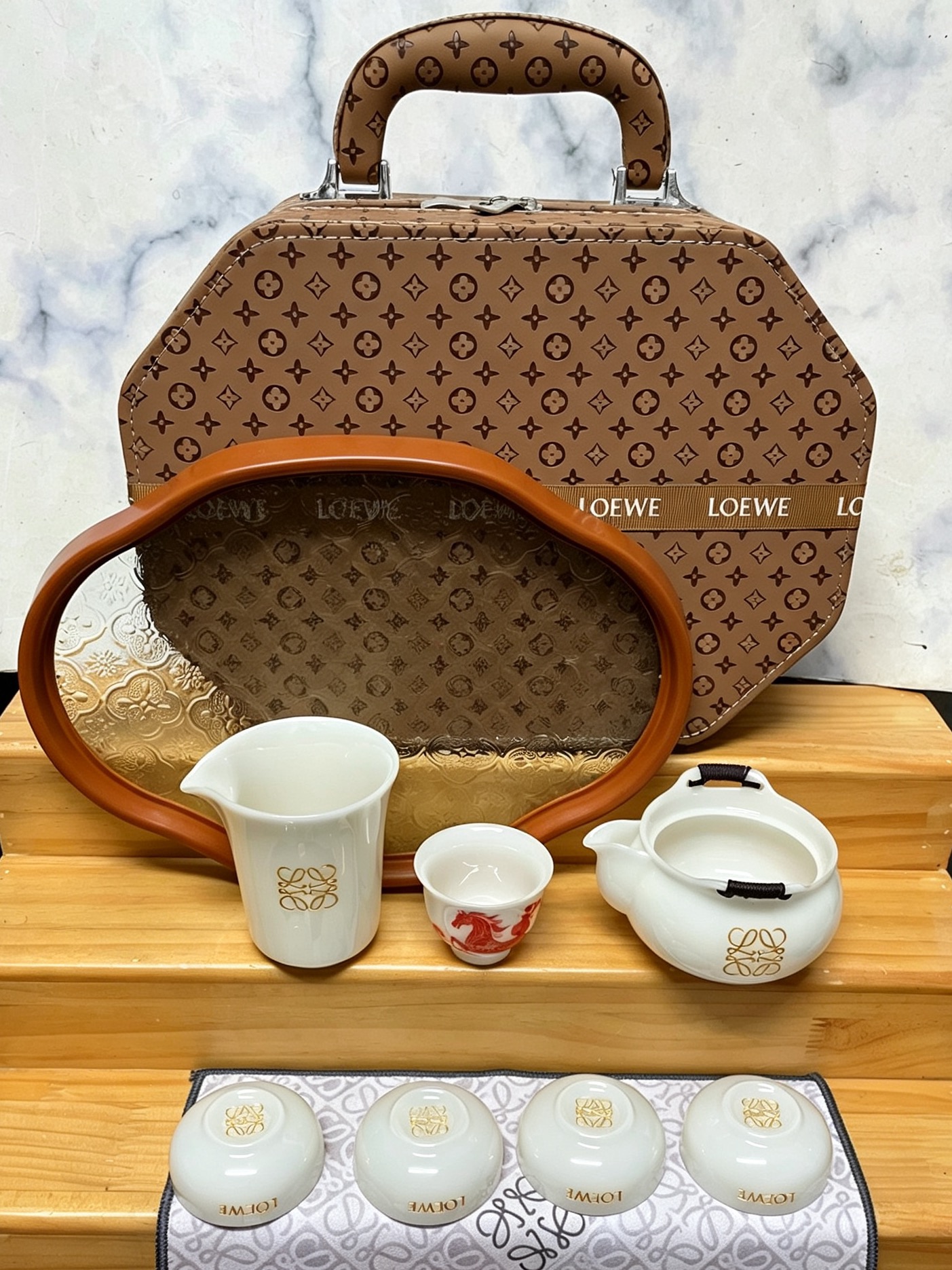 Loewe Haute Couture Maison Lifestyle Luxury Home Decor Ref.58191224 7