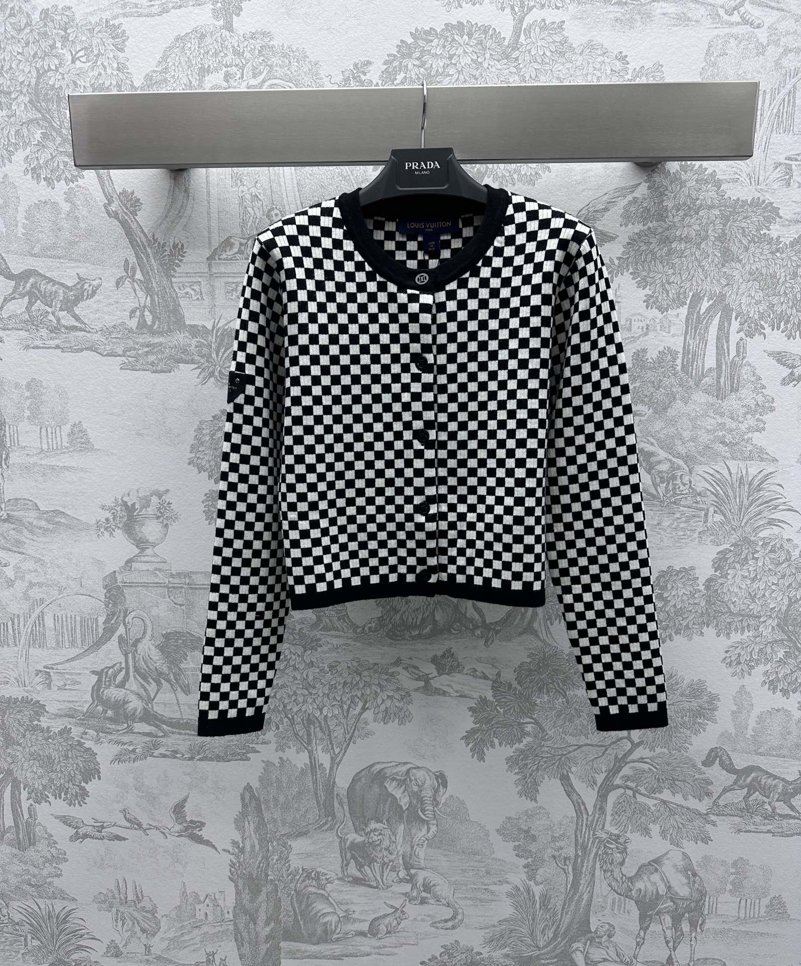 Louis Vuitton Clothing Cardigans Knit Sweater Buy best quality Replica
 Black White Knitting Vintage Long Sleeve