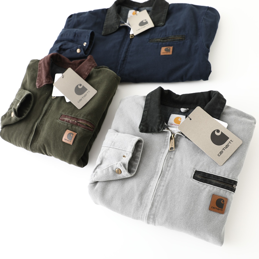 💰210
🇦🇪 Carhartt卡哈特 中古款J97底特律重磅水洗夹克外套 (顶级版本)
🪐今年最炸裂单品, 定织原版高密帆布面料,为了达到古着款年久做旧的效果,成衣染色,反复褪色调色,顶级工艺,内里为涤棉格纹面料 面料硬挺 可以站立起来!
🪐做旧皮标 ,开模做旧五金,原版短廓版型,全套三标辅料齐全
颜色:苔藓绿色 汽油蓝色 金属灰色
尺码:M L XL XXL
衣长 胸围 肩宽 袖长
M 68 130 55 62
L 70 134 56 63
XL 72 138 57 64
XXL 74 142 58 65