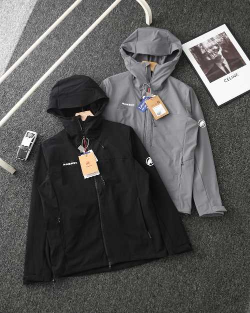 MAMMUT Trekkers Men's Outdoor Windproof Water-Repellent Hooded Softshell Jacket 1 MAMMUT Trekkers Men's Outdoor Windproof Water-Repellent Hooded Softshell Jacket