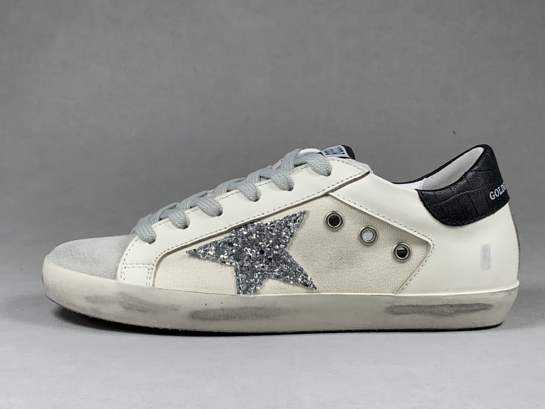 Golden Goose Zapatos Zapatillas de monopatín Oro Blanco Mujeres Lona Algodón Cuero de vaca Pu Caucho Seda Parte superior baja GWF00102