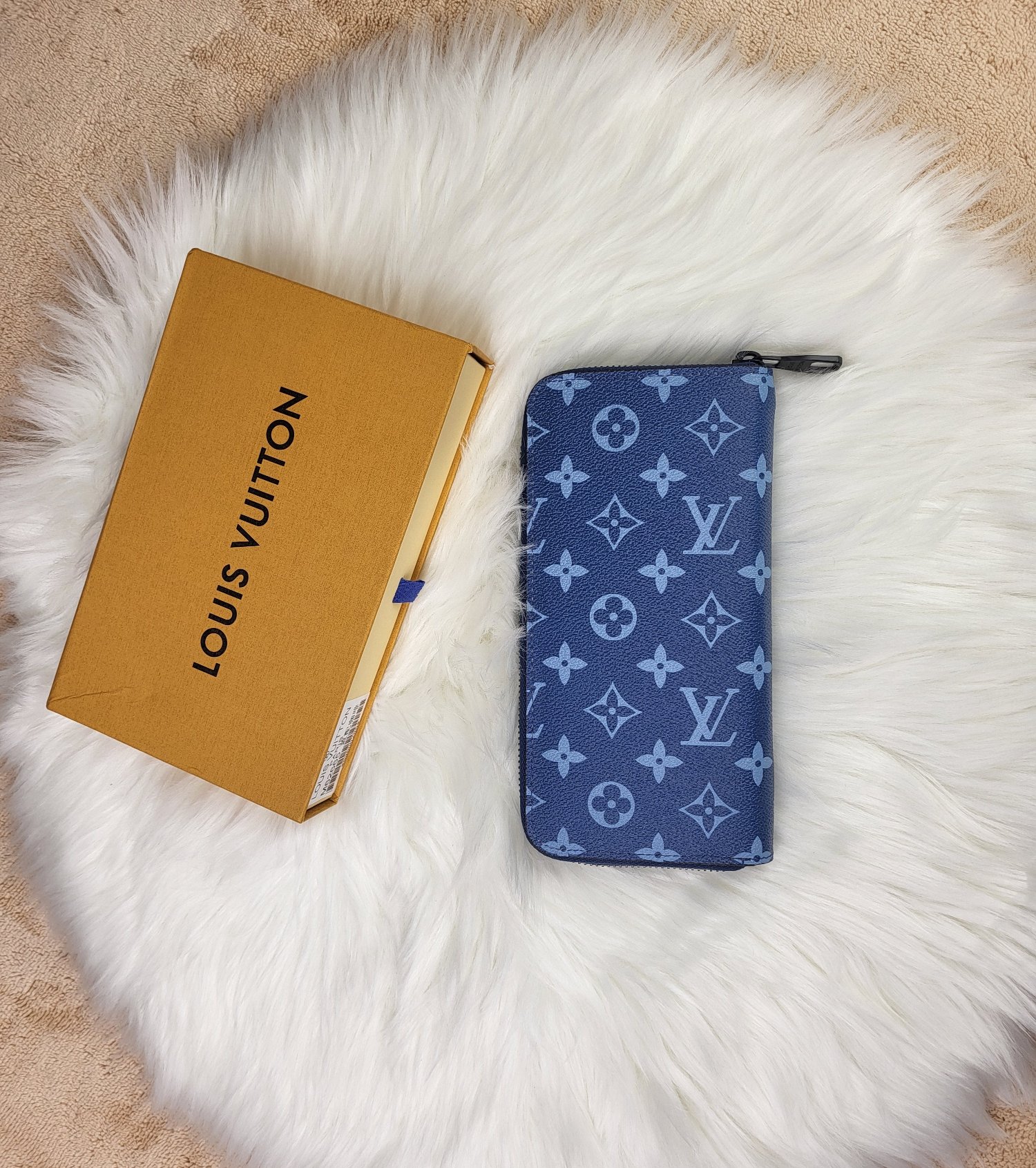 Open view of the elegant leather long zipper wallet showing interior compartments