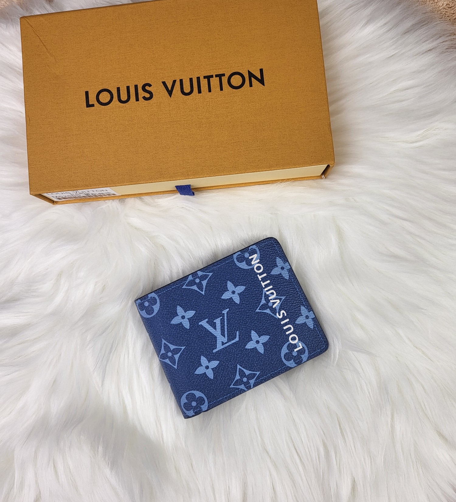 Bifold wallet open, showing the interior