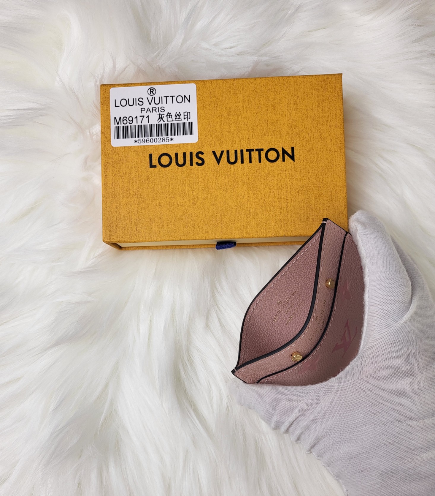 Leather card holder styles