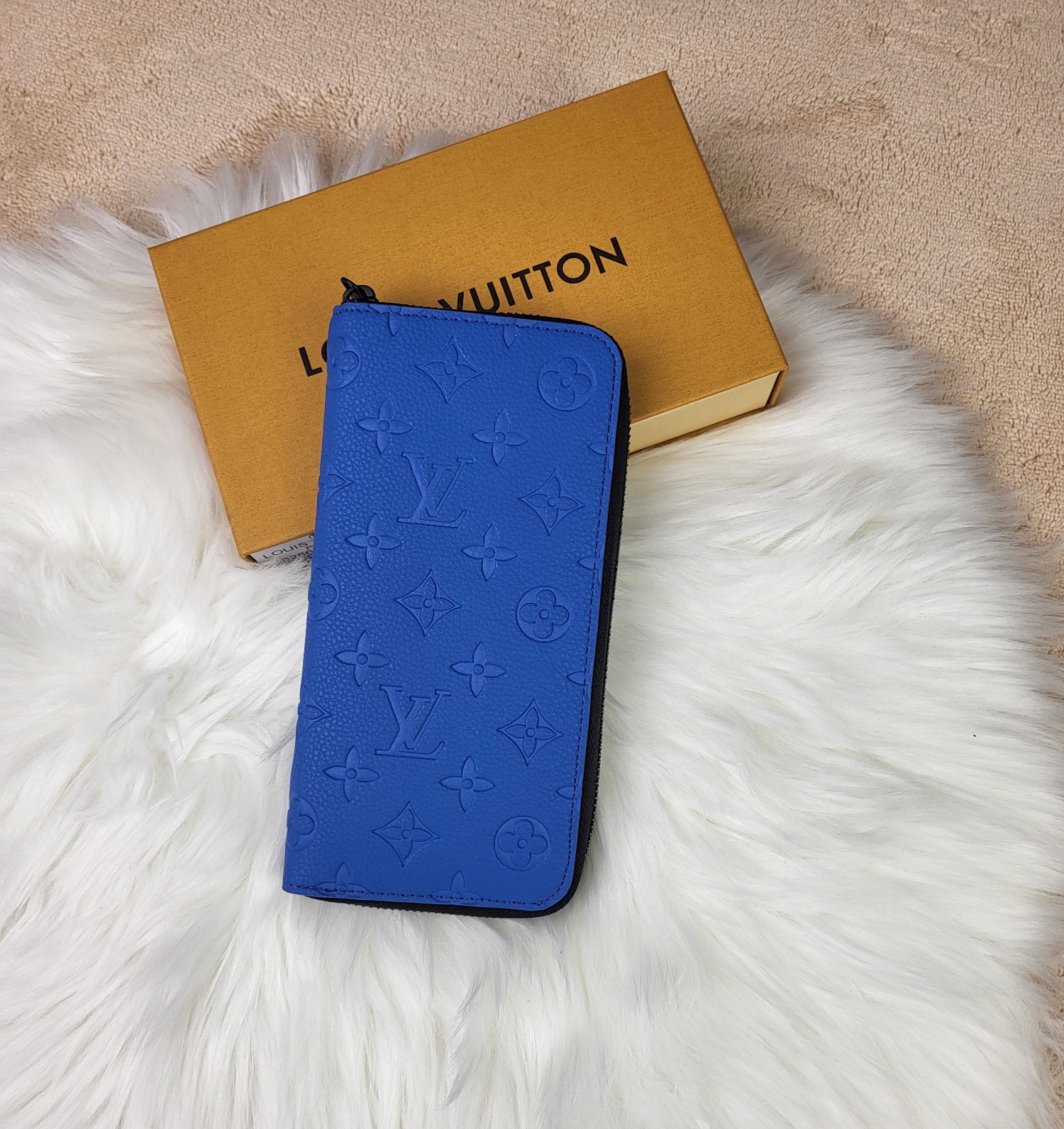 Leather wallet showing leather texture