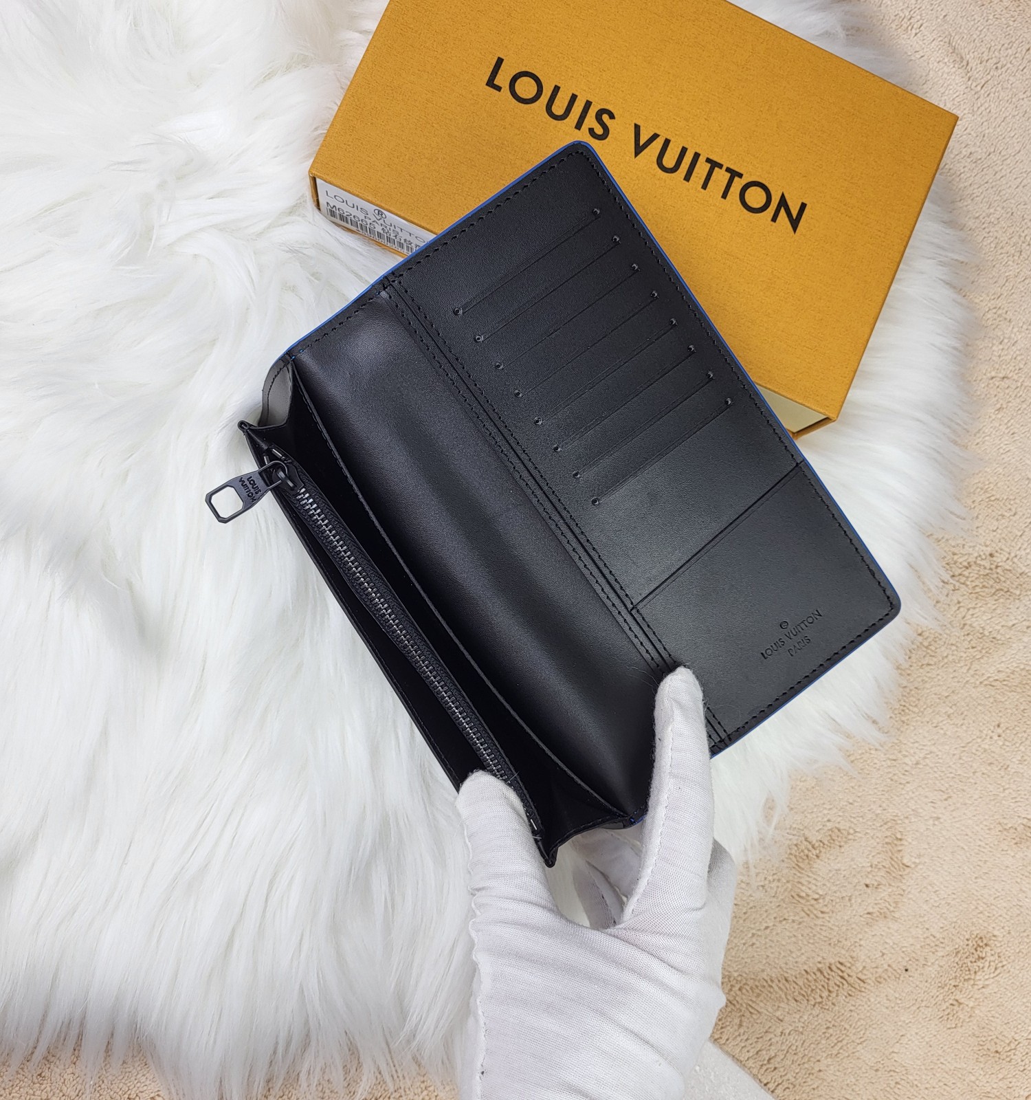 Classic leather bifold wallet as a gift