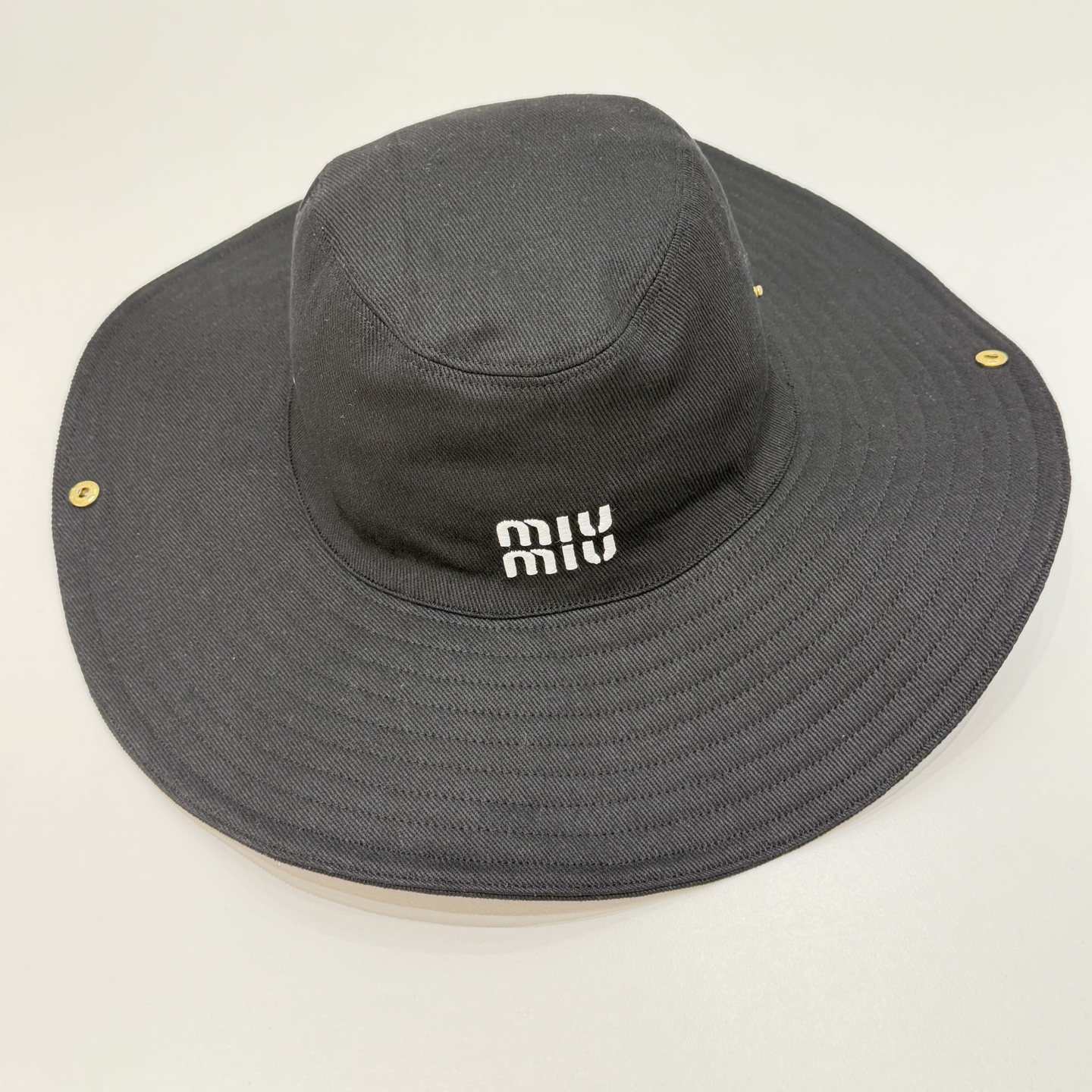미우미우 모자 119942 Miu Miu Cap
