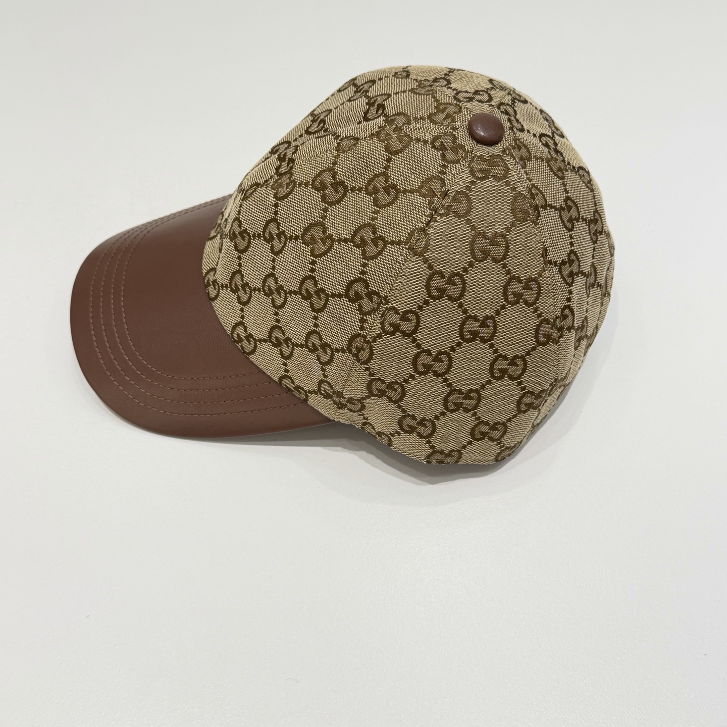 Gucci 新款 ，1:1 开模订制，完美版型，四色