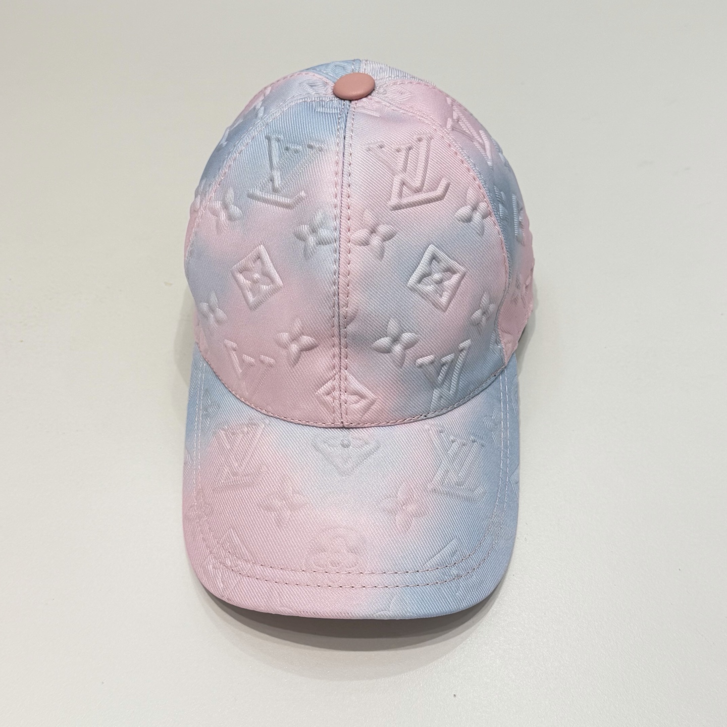 Louis Vuitton LV牛仔压花，头围58