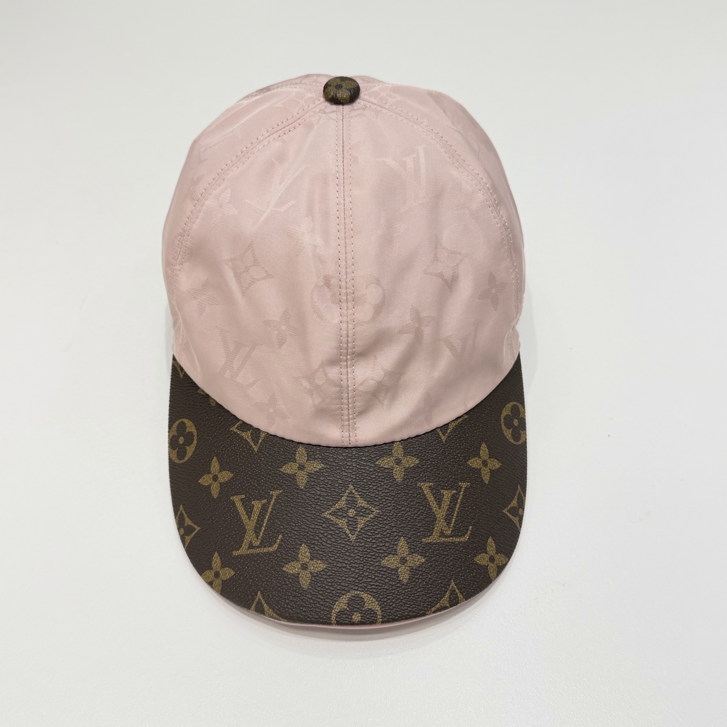 Louis Vuitton 路易威登丝光绸拼接皮革棒球帽
