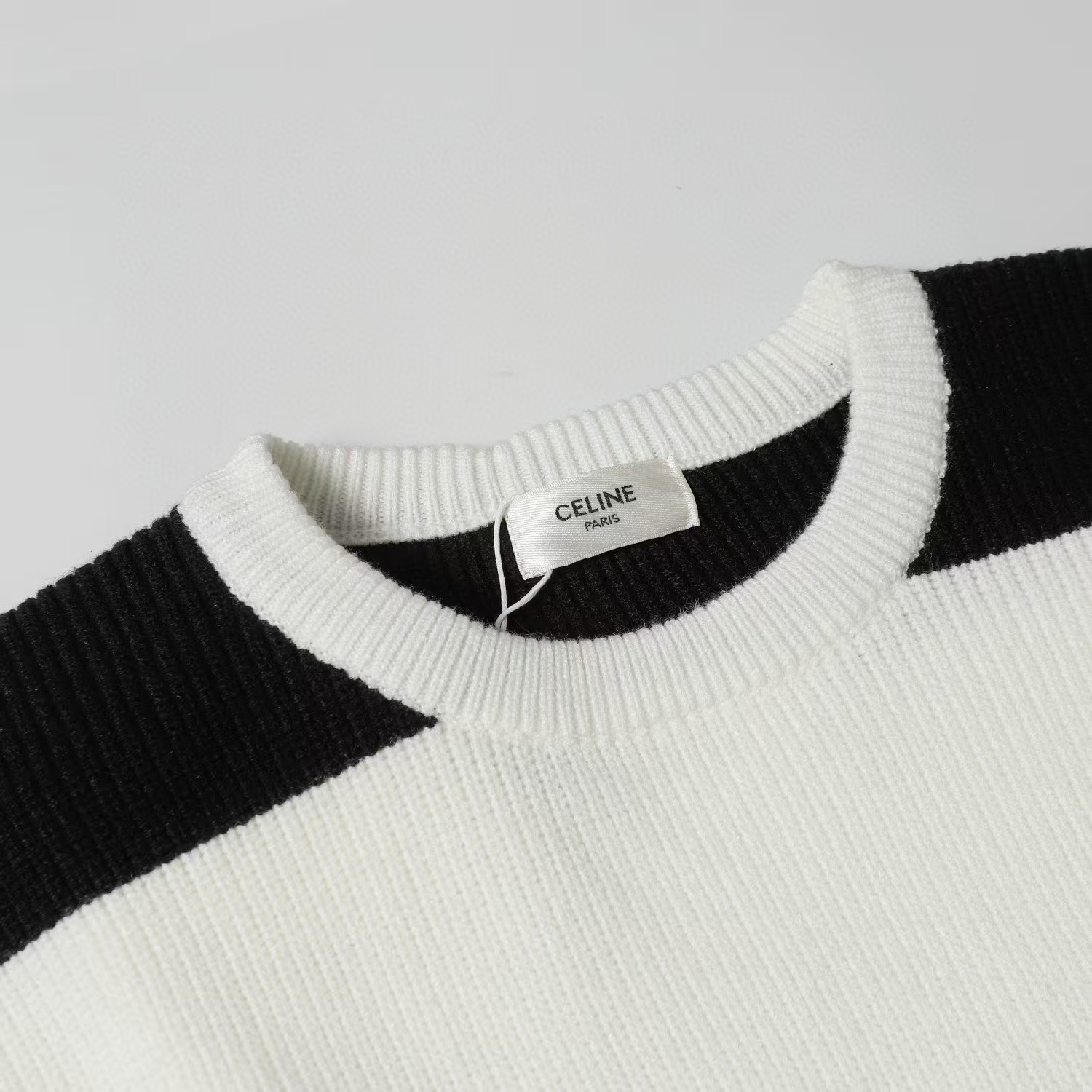 Autumn High Quality Sweater: Celine’s Tasty and Comfortable Collection in XS-L Sizes - 图片 3