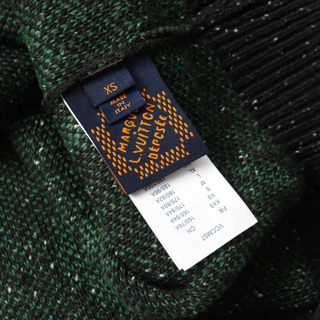 Fashionable Louis Vuitton Sweaters with LV Logo in Various Sizes. - 图片 9