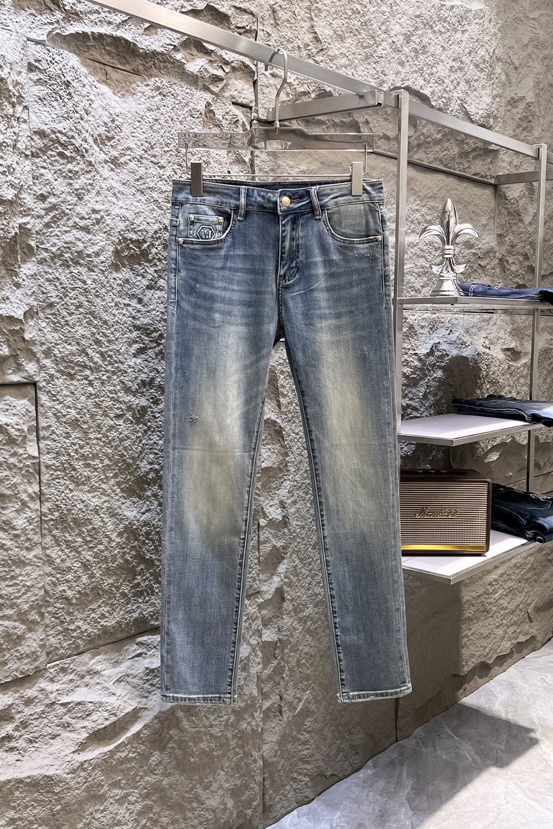 NO:118709,2025 spring and summer model C [spot direct purchase] No. 6313 Number of codes 28-3837,,alexander wang198609092025春夏款 C【现货直批】 款号6313 码数28-3837,,alexander wang,Men's clothing