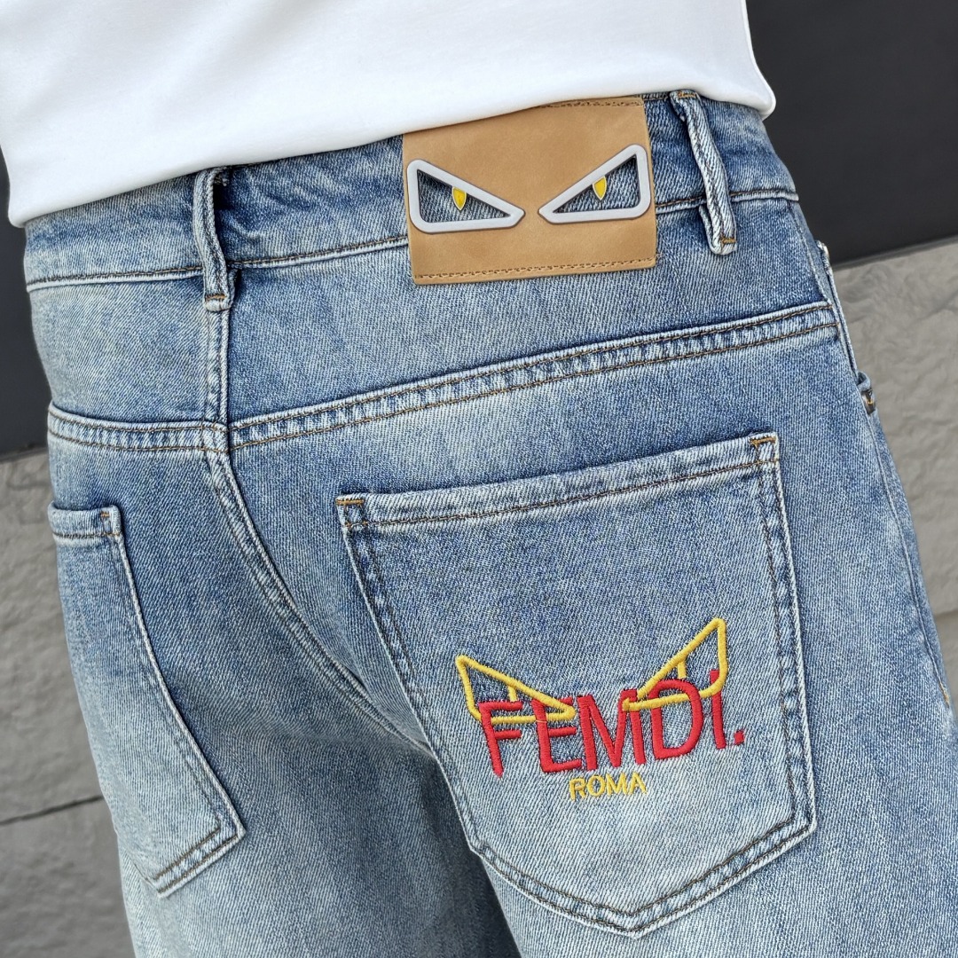 NO:917496,2026 Spring and Summer Style A [Ready-stock direct purchase] Style number 6528 shorts, code number 28-3837,,shorts,198609092026春夏款 A【现货直批】 款号6528短裤 码数28-3837,,shorts,,Men's clothing