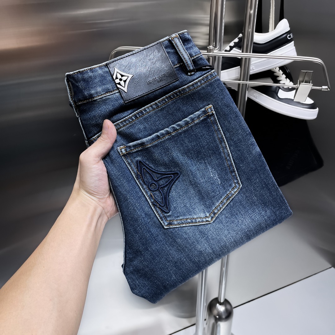 NO:487179,2025 autumn and winter model B [spot direct purchase] No. 6282 Number of codes 28-3837,,alexander wang198609092025秋冬款 B【现货直批】 款号6282 码数28-3837,,alexander wang,Men's clothing