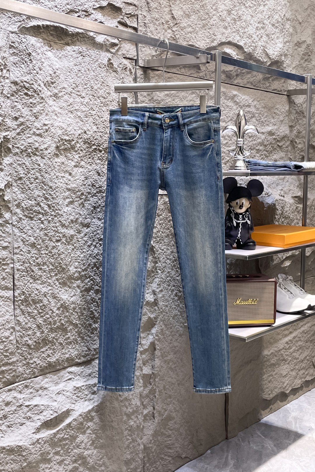 NO:487221,2025 autumn and winter model C [spot direct purchase] No. 6531 Number of codes 28-3837,,alexander wang198609092025秋冬款 C【现货直批】 款号6531 码数28-3837,,alexander wang,Men's clothing