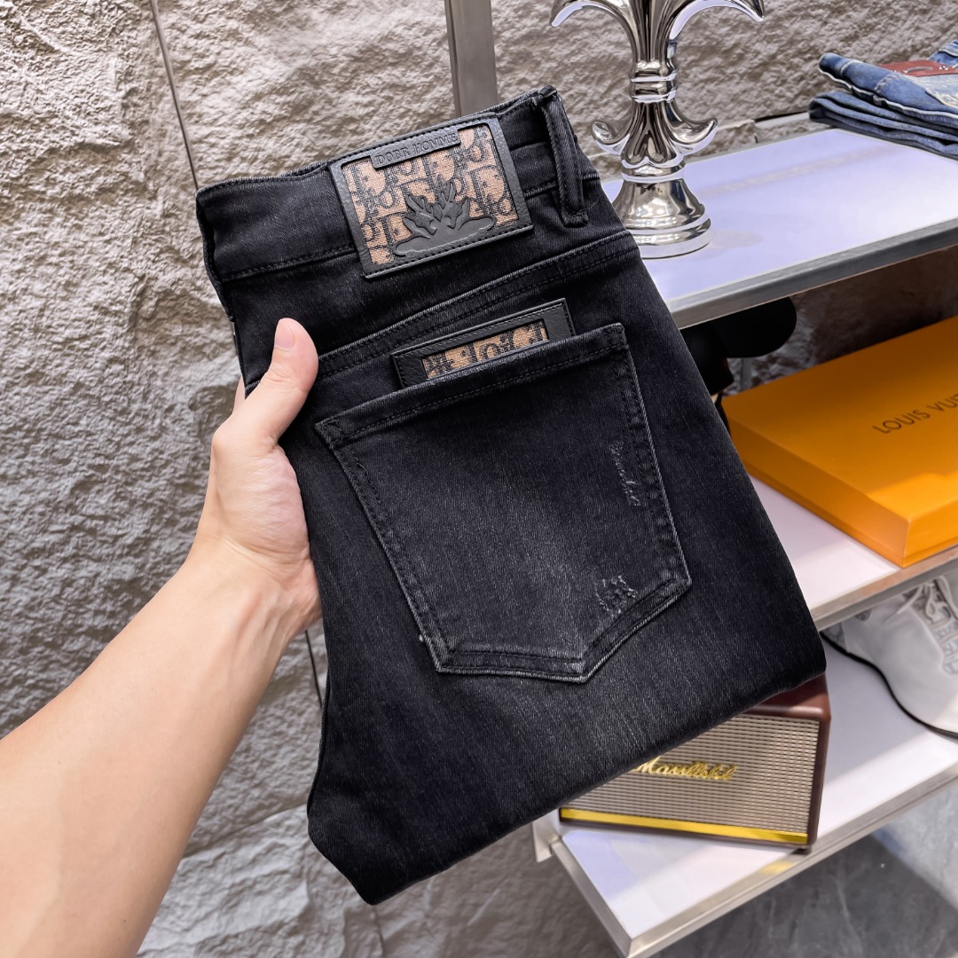 NO:485764,Autumn and winter model C [spot direct purchase] No. 6557 Number of codes 28-3837,,alexander wang19860909秋冬款 C【现货直批】 款号6557 码数28-3837,,alexander wang,Men's clothing