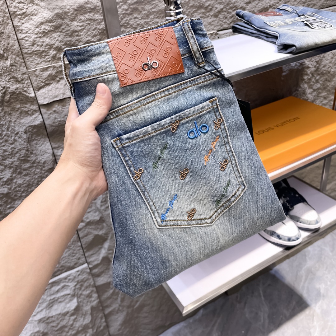 NO:485766,Autumn and winter model C [spot direct purchase] No. 6575 Number of codes 28-3837,,alexander wang19860909秋冬款 C【现货直批】 款号6575 码数28-3837,,alexander wang,Men's clothing