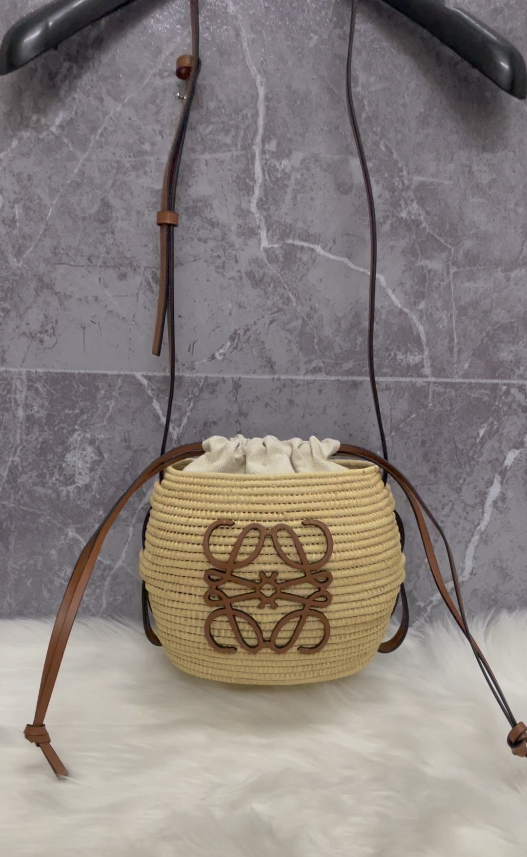 Loewe Crossbody & Shoulder Bags Weave Raffia