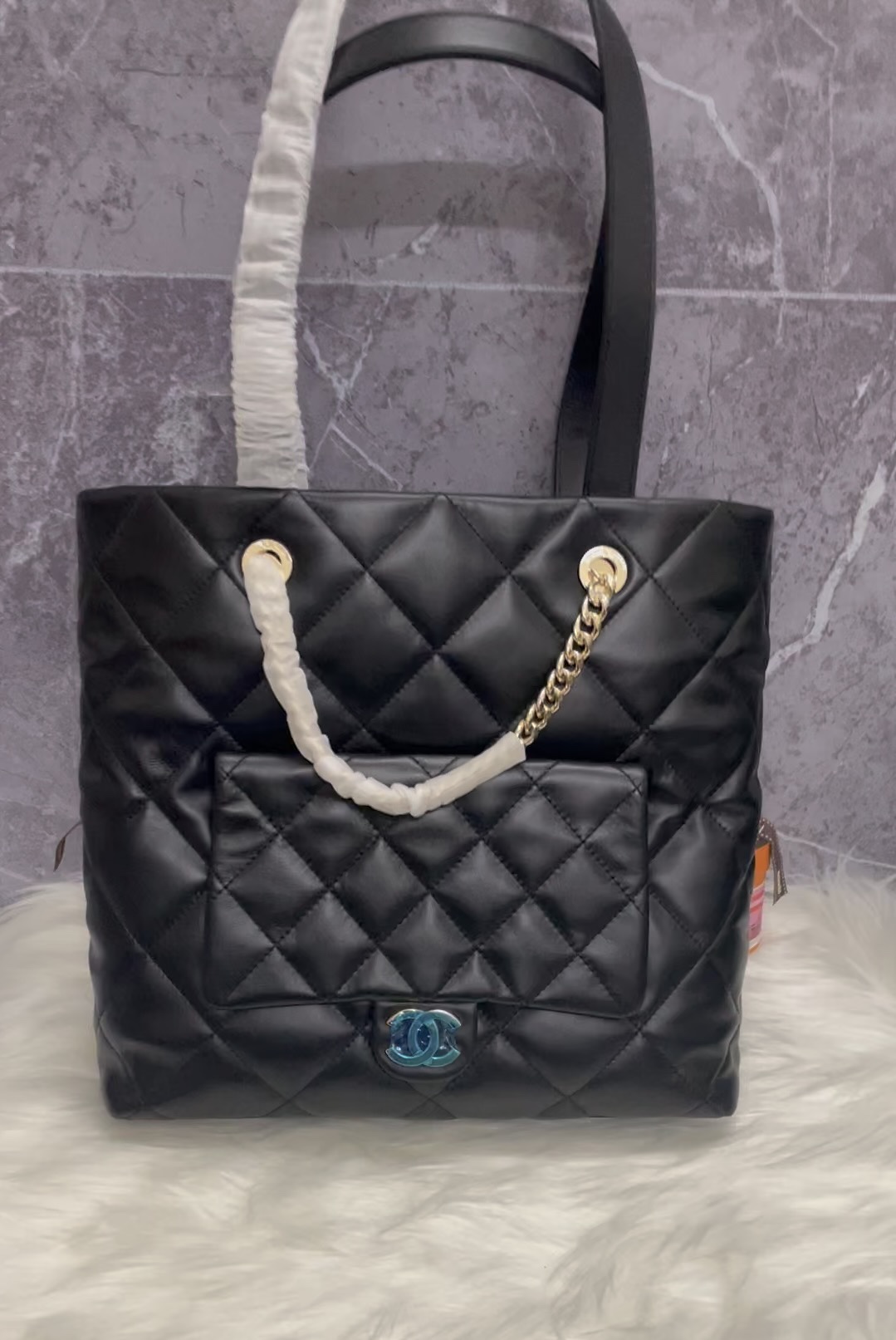 Chanel Handbags Crossbody & Shoulder Bags AAA+ Replica