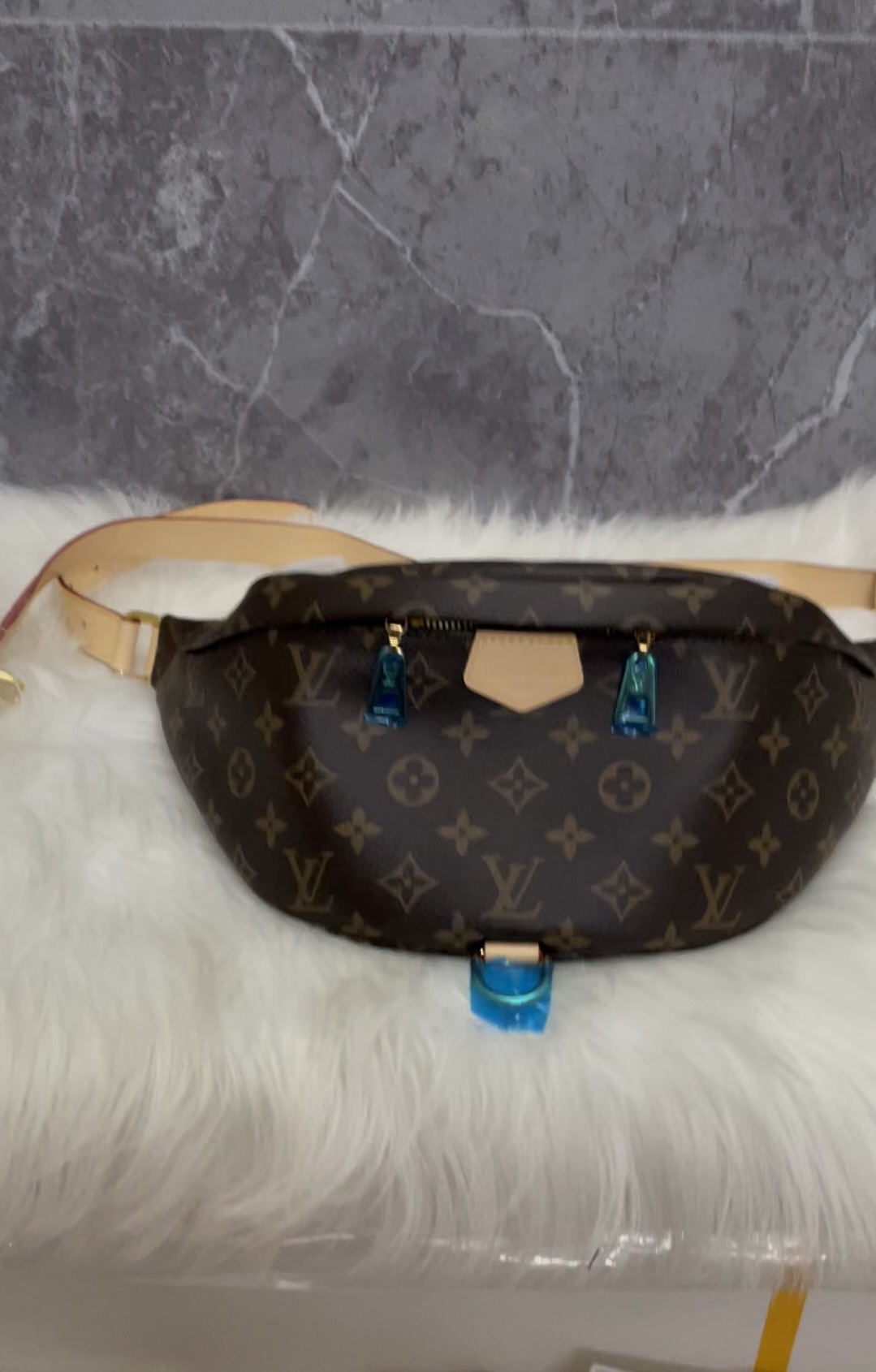 Louis Vuitton Belt Bags & Fanny Packs Designer High Replica