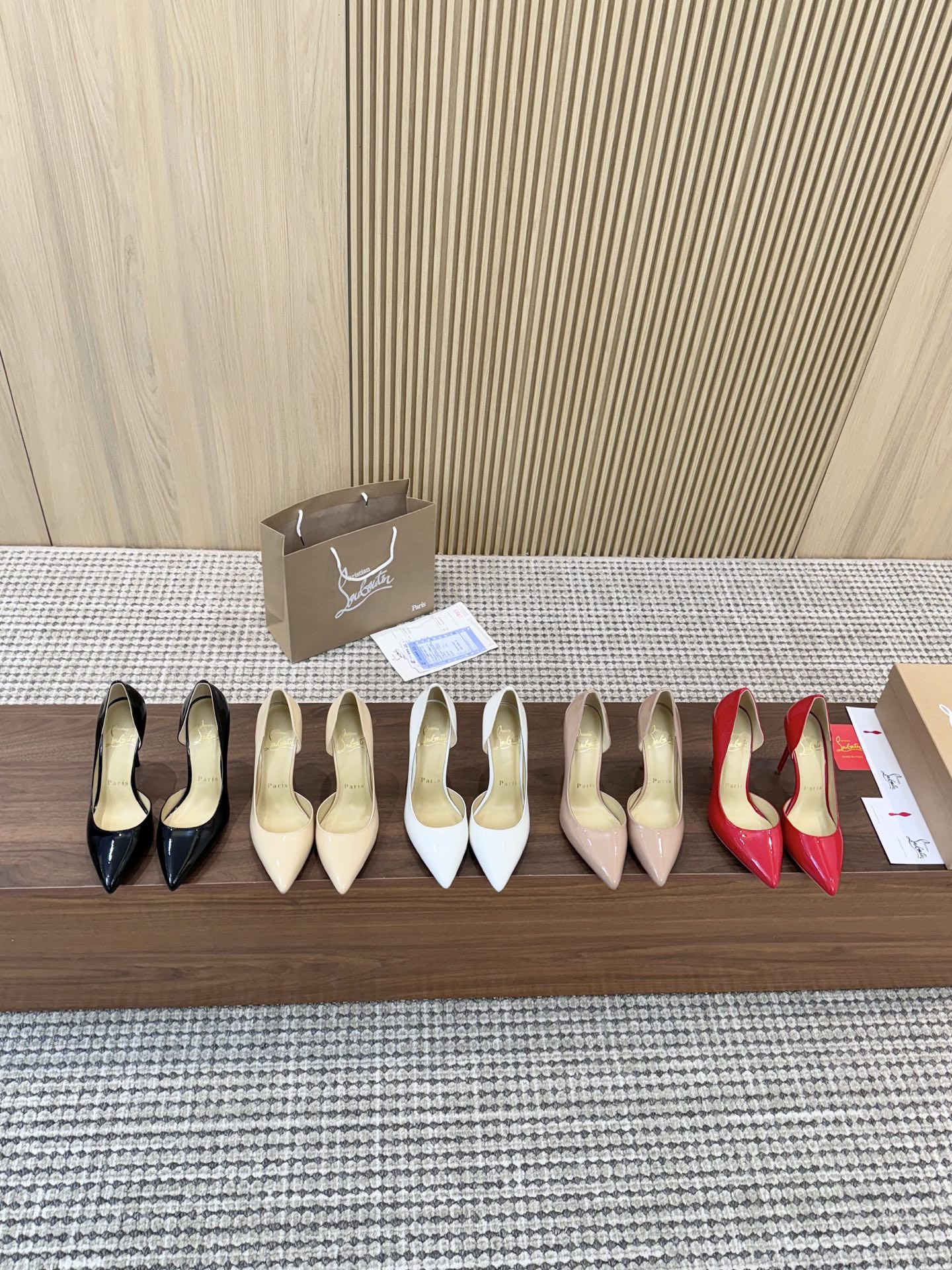 NO:234806,All year-round shipping Christian Louboutin CL 