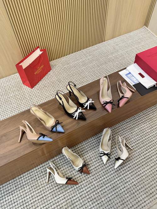 Valentino Women's Spring/Summer Slingback Sandals with Bow Design 1 Valentino Women's Spring/Summer Slingback Sandals with Bow Design
