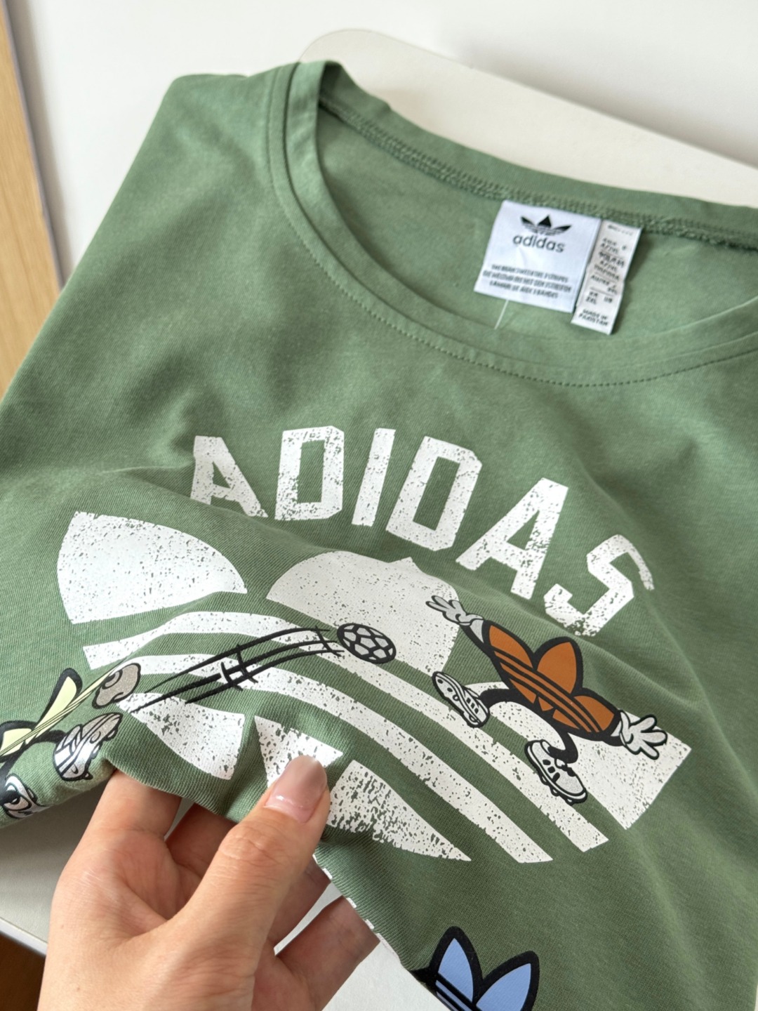 Adidas 三叶草 短袖T恤服装,男,女 6