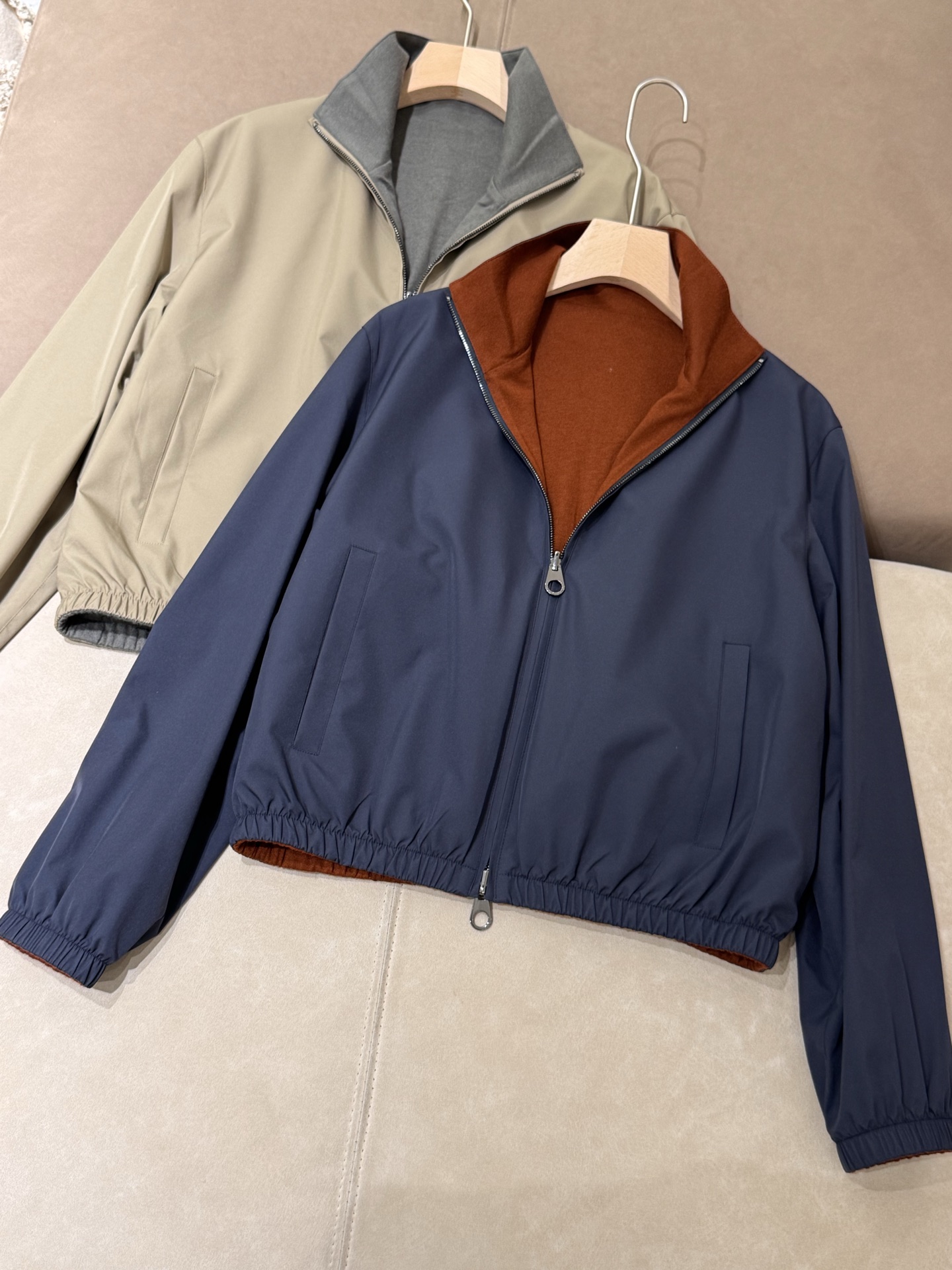 Reversible Short Jacket, Two-sided Wear, Zip Up, Khaki Gray, Navy Blue, S-M-L Size