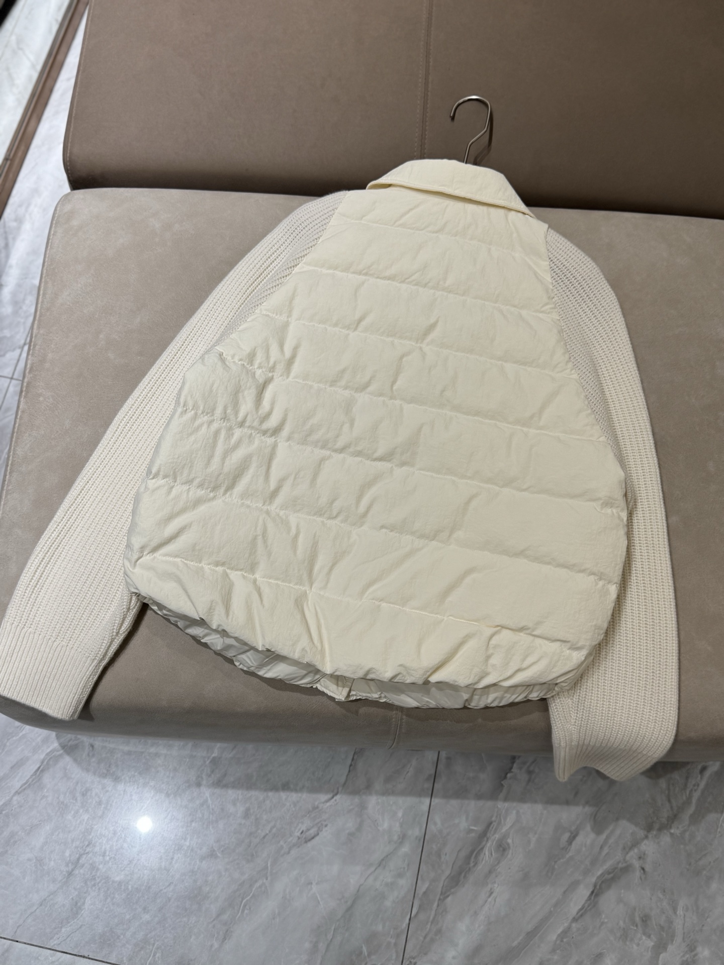 2025 New Women's Goose Down Puffer Jacket with Knitted Sleeves 10 i1754304371709 8912 0 8