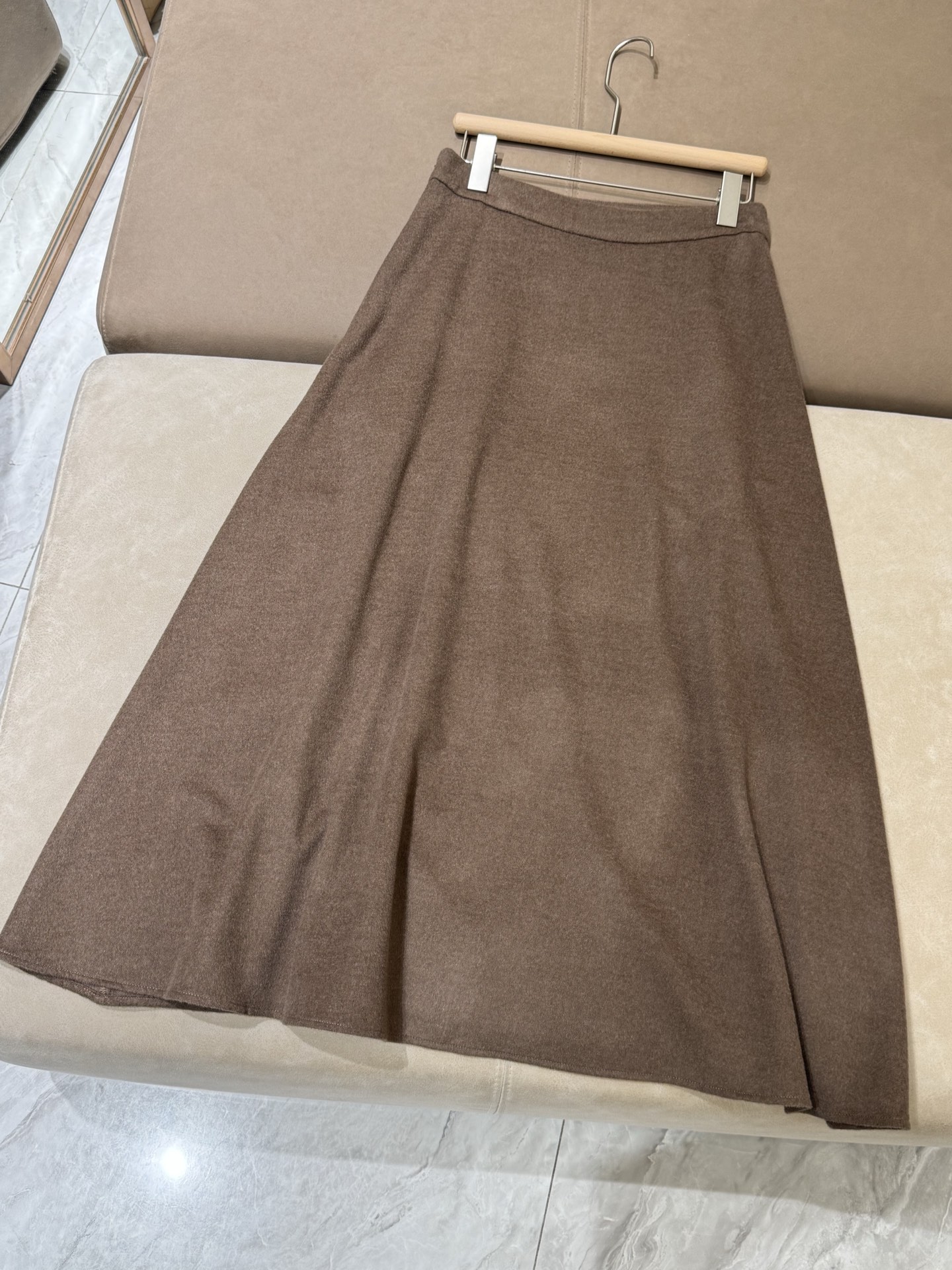 Elegant Wool Blend A-Line Midi Skirt - Versatile Style for 2024 7 i1754364559962 6621 0 7