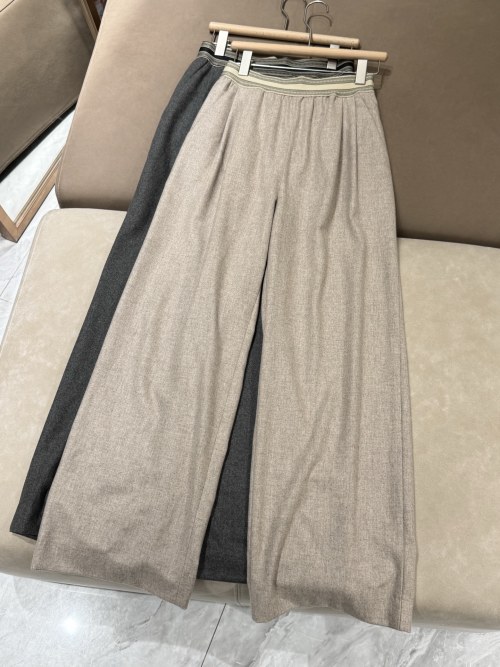Elegant Women's 100% Wool Wide Leg Pants - Beige & Dark Gray, Machine Washable 1 Elegant Women's 100% Wool Wide Leg Pants - Beige & Dark Gray, Machine Washable