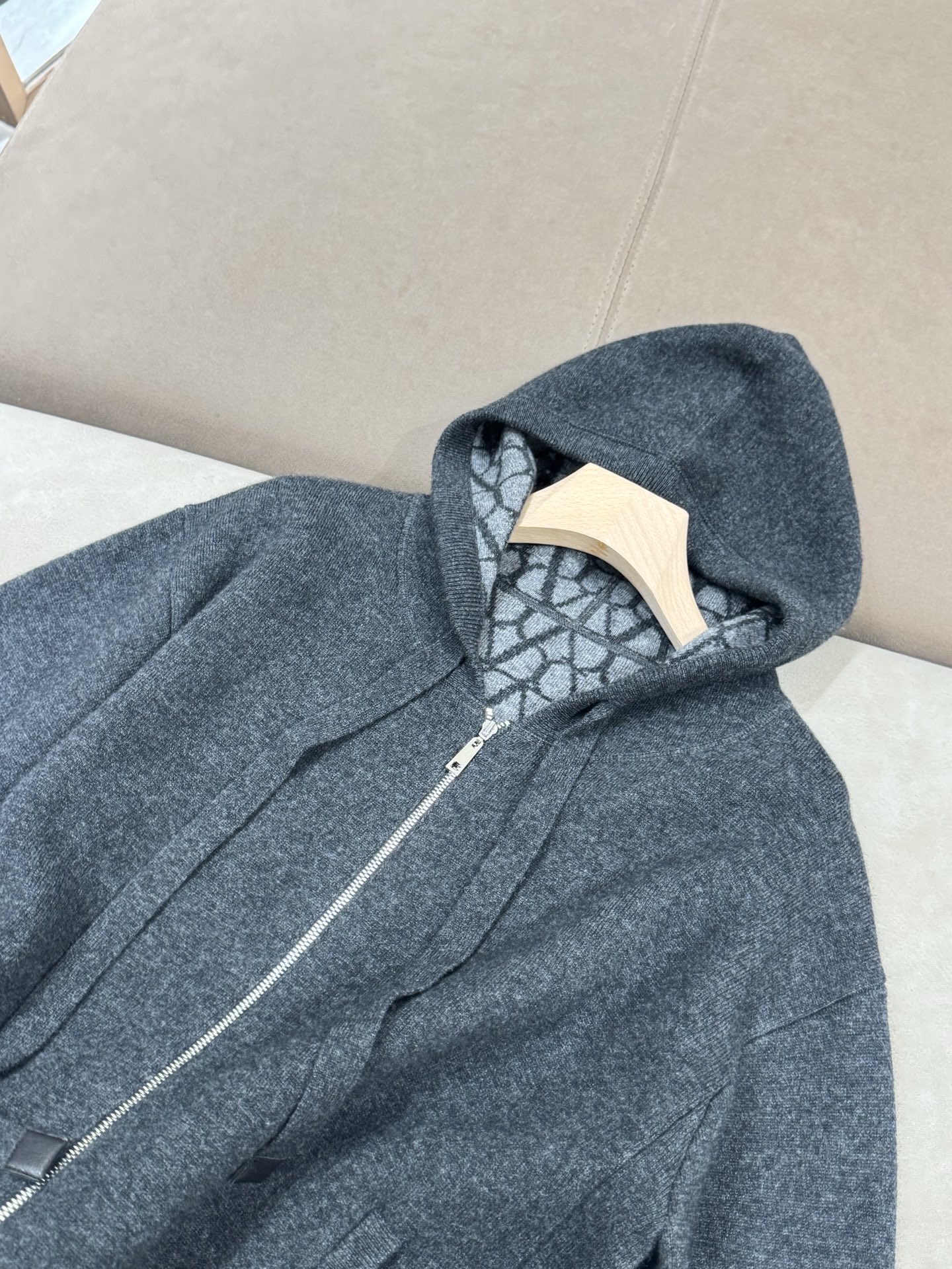 Women's Double-Faced Knitted Hooded Zip Cashmere Cardigan - Dark Grey 8 i1756546826876 5645 0 6