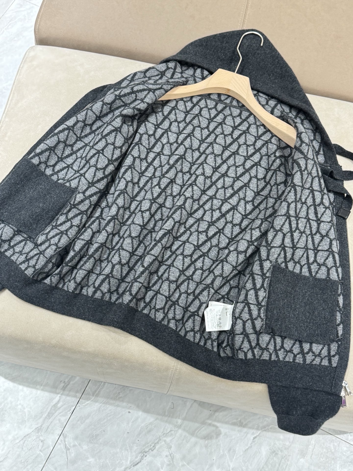 Women's Double-Faced Knitted Hooded Zip Cashmere Cardigan - Dark Grey 5 i1756546826916 3583 0 3