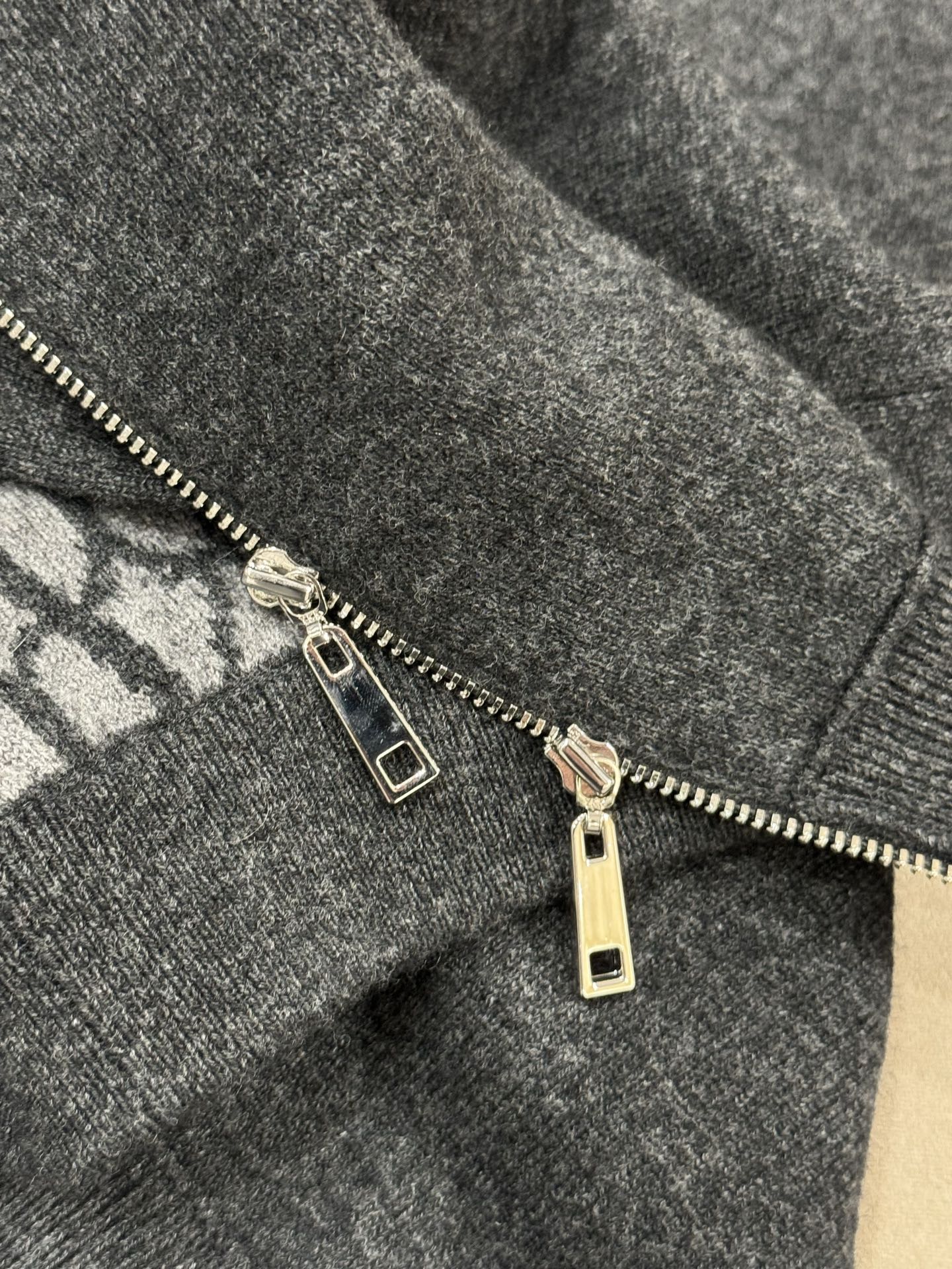 Women's Double-Faced Knitted Hooded Zip Cashmere Cardigan - Dark Grey 9 i1756546827977 6938 0 7