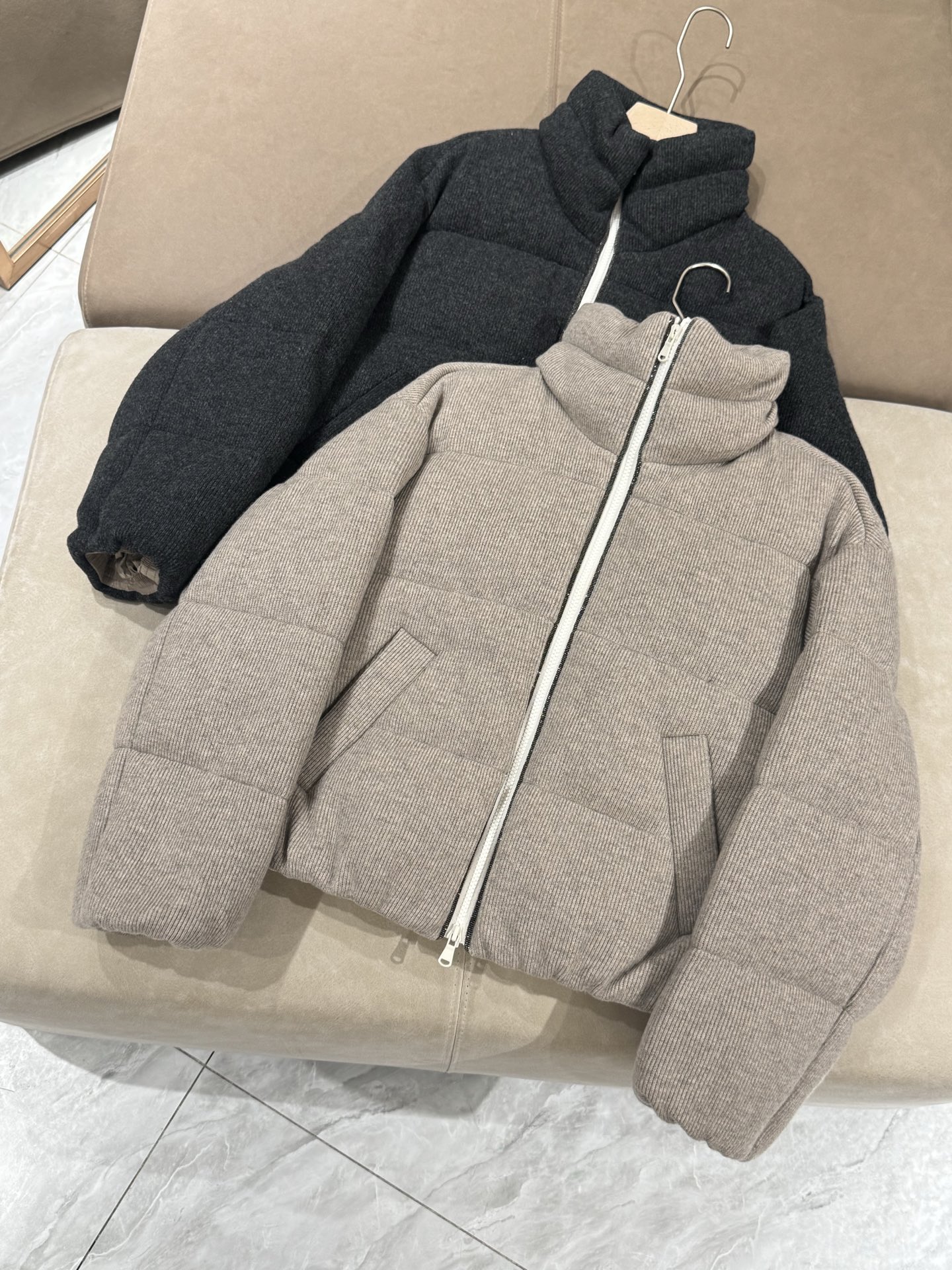 High Quality Knitted Fabric Goose Down Short Coat - Available in Two Colors 2 i1756694583304 6704 0 0