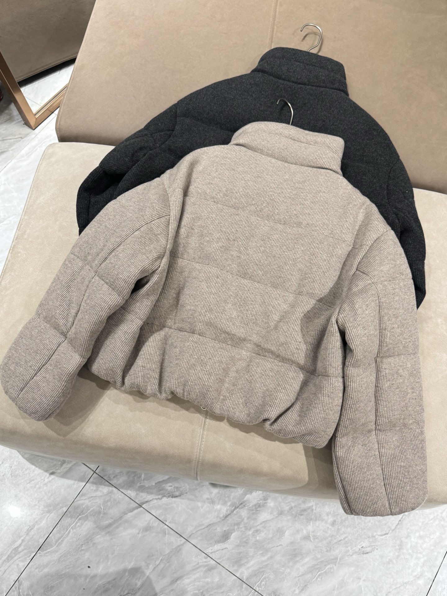 High Quality Knitted Fabric Goose Down Short Coat - Available in Two Colors 3 i1756694583326 101 0 1