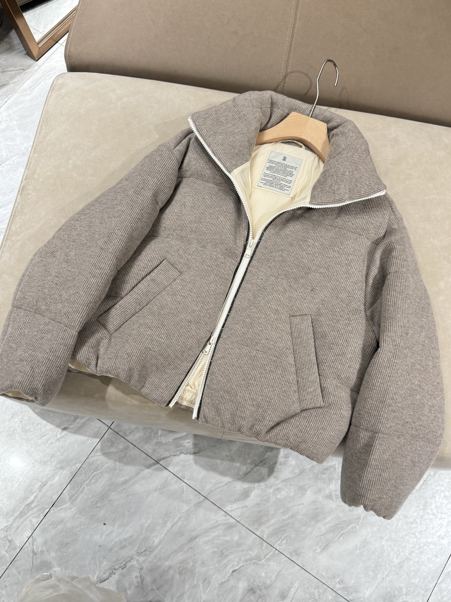 High Quality Knitted Fabric Goose Down Short Coat - Available in Two Colors 6 i1756694589893 4836 0 4