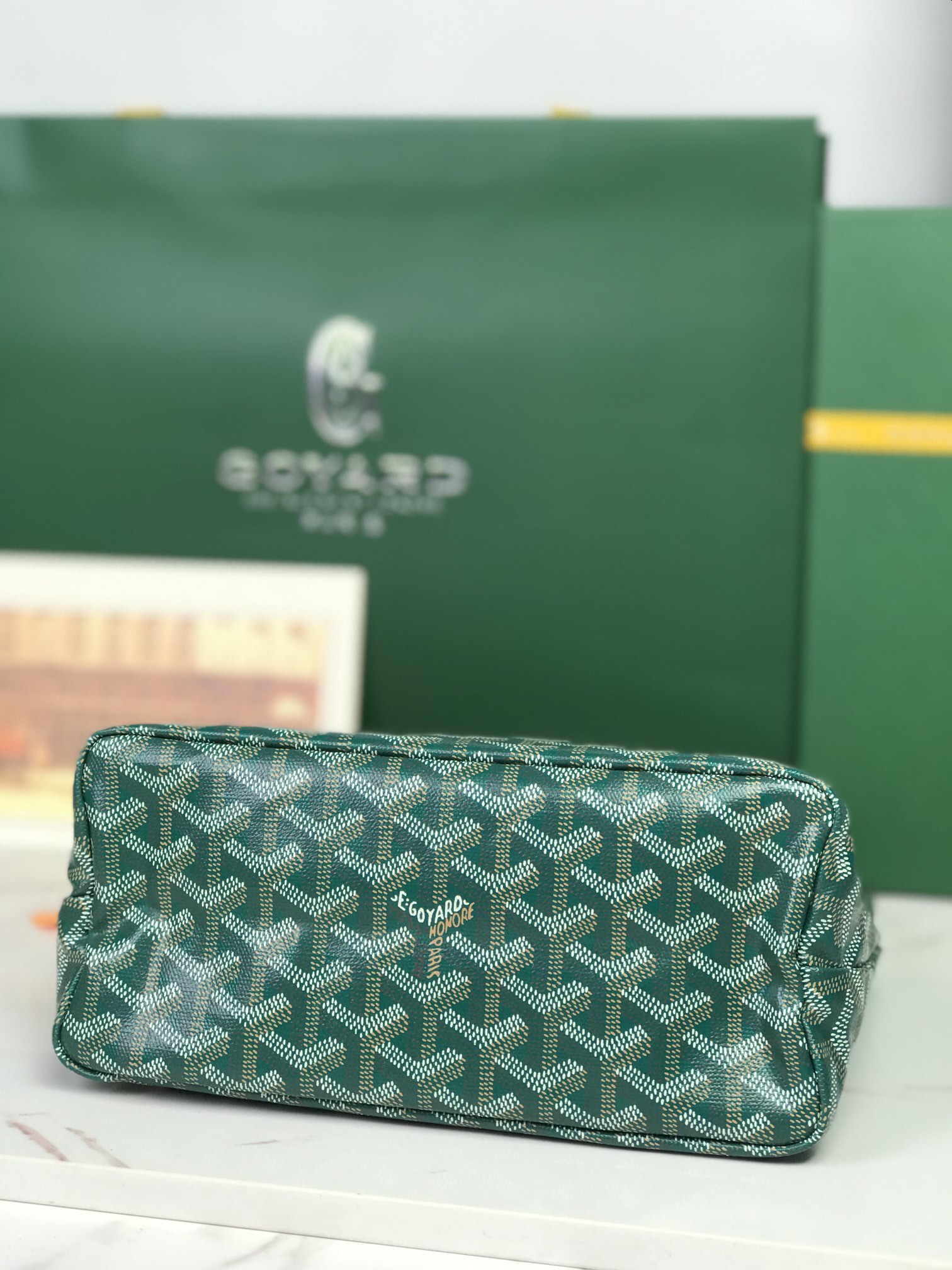 Goyard Style Green Hobo Bag Bags Hobo Bag detail image 4 from source 763983