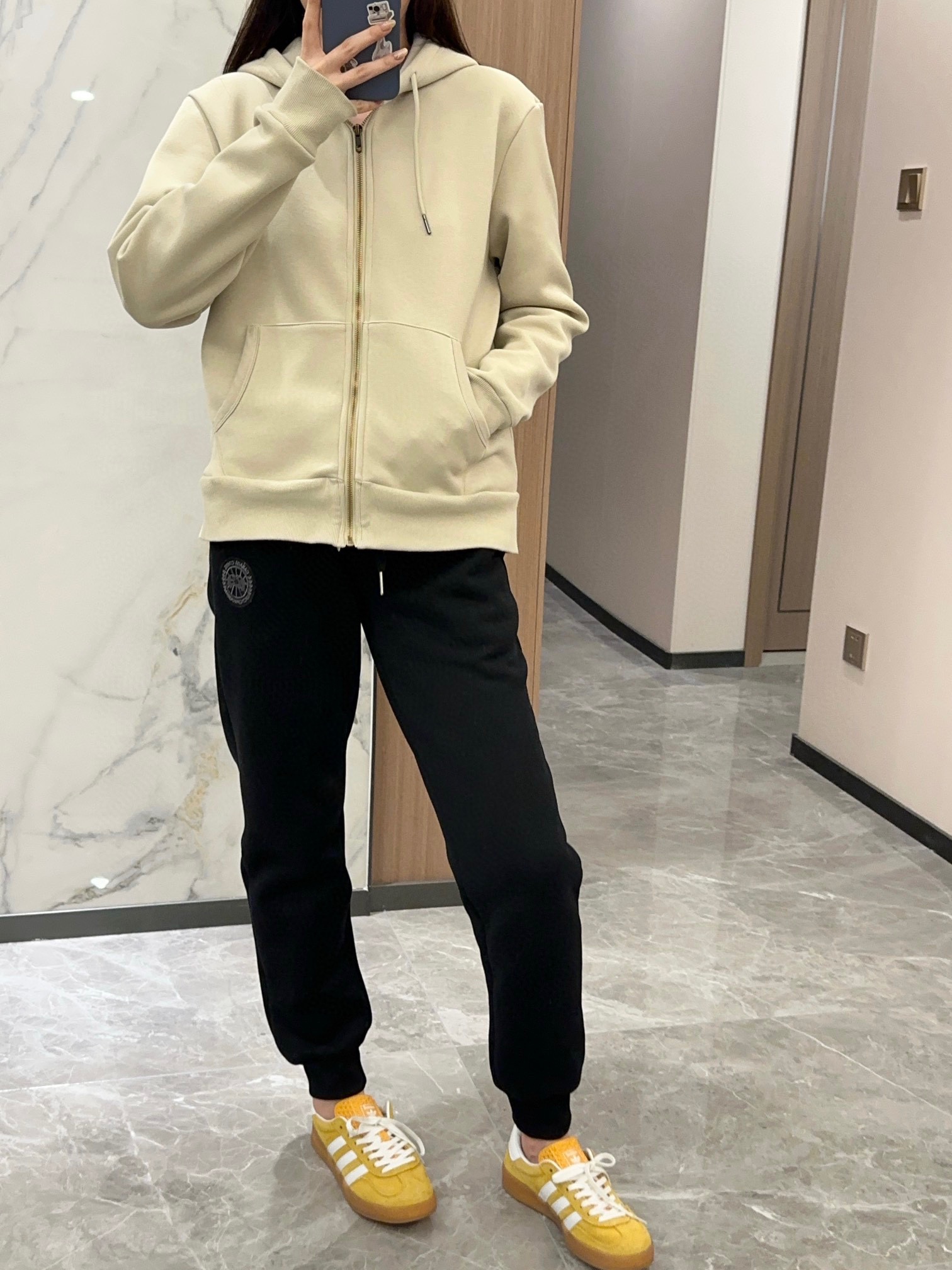 MiniCost Clothes 6